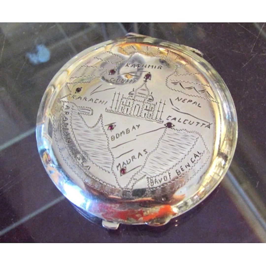 Silver Ladies Compact with Map of India Ruby Inset City Mark...