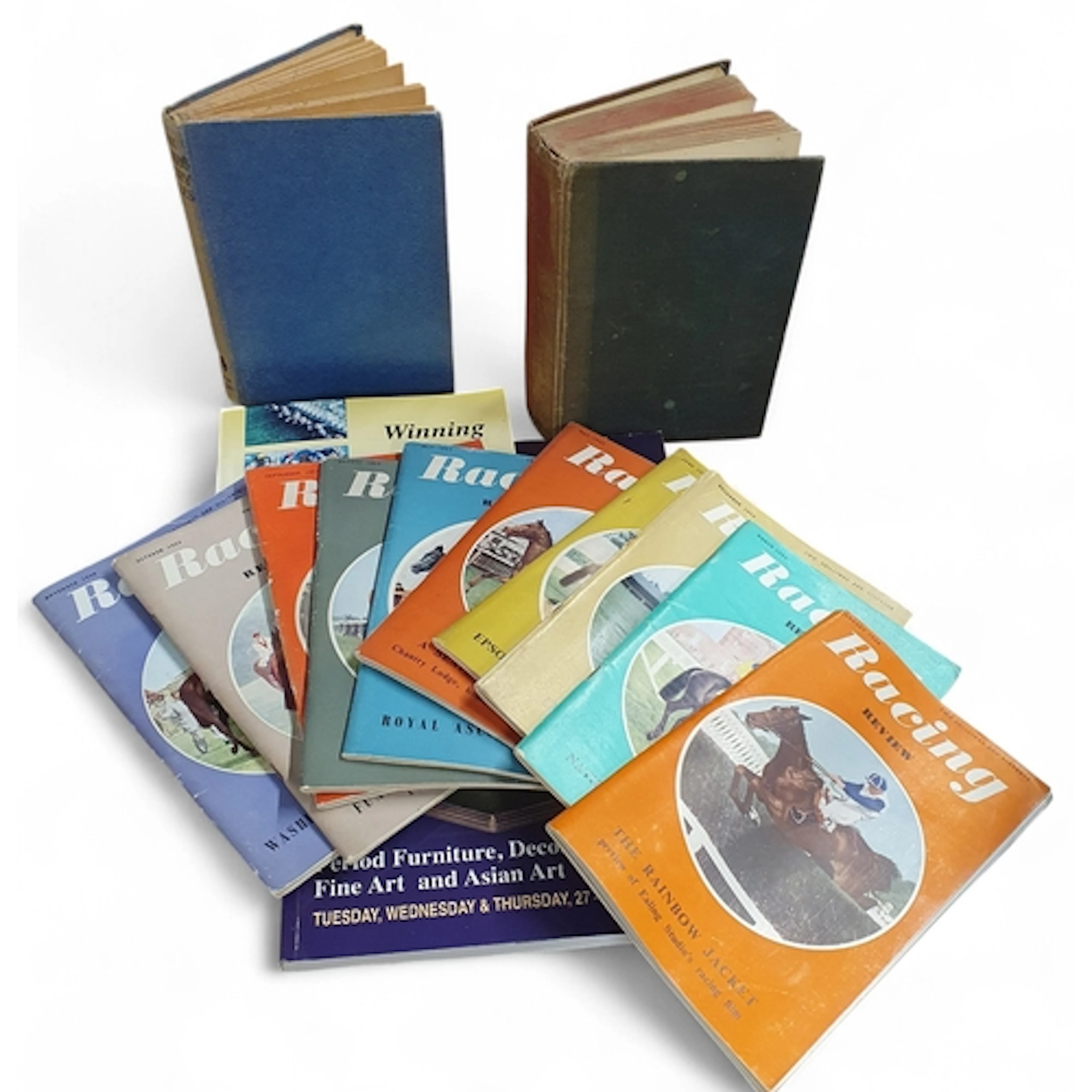 Animal's Treatment. First aid , the Elliman E.F.A book. Hors...