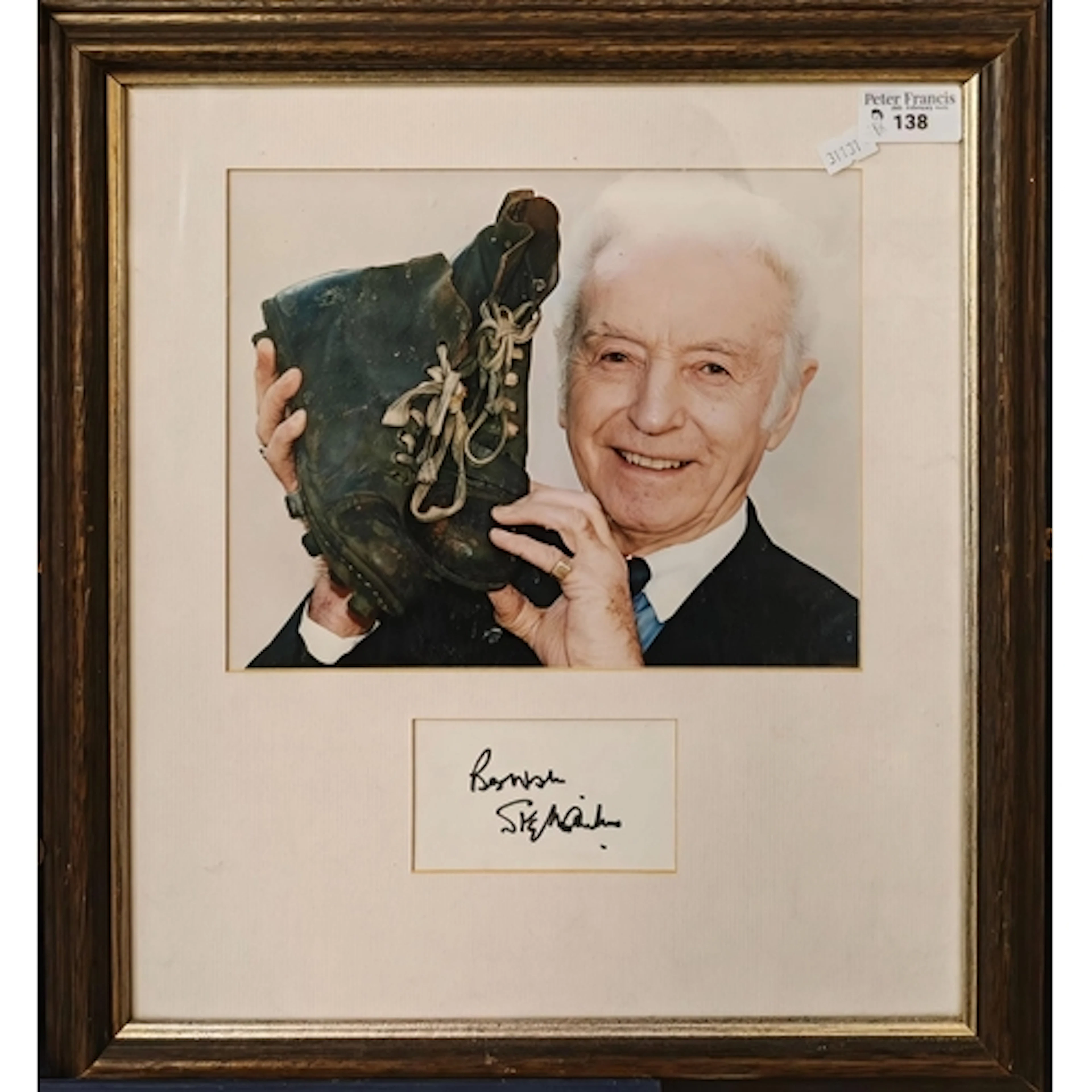 Football memorabilia - Sir Stanley Matthews signed photograp...