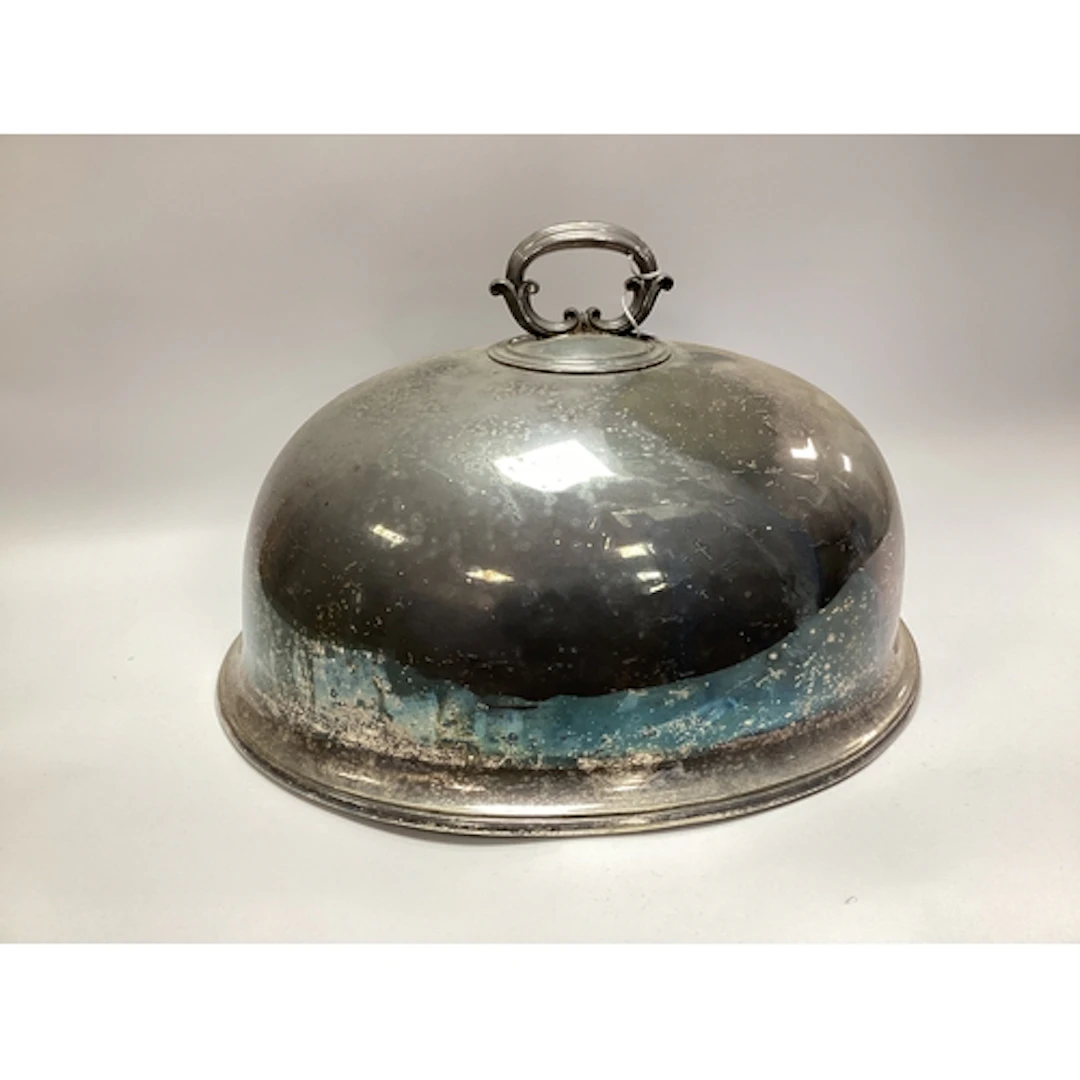 A Large Elkington & Co Plated Oval Meat Dome, of plain desig...