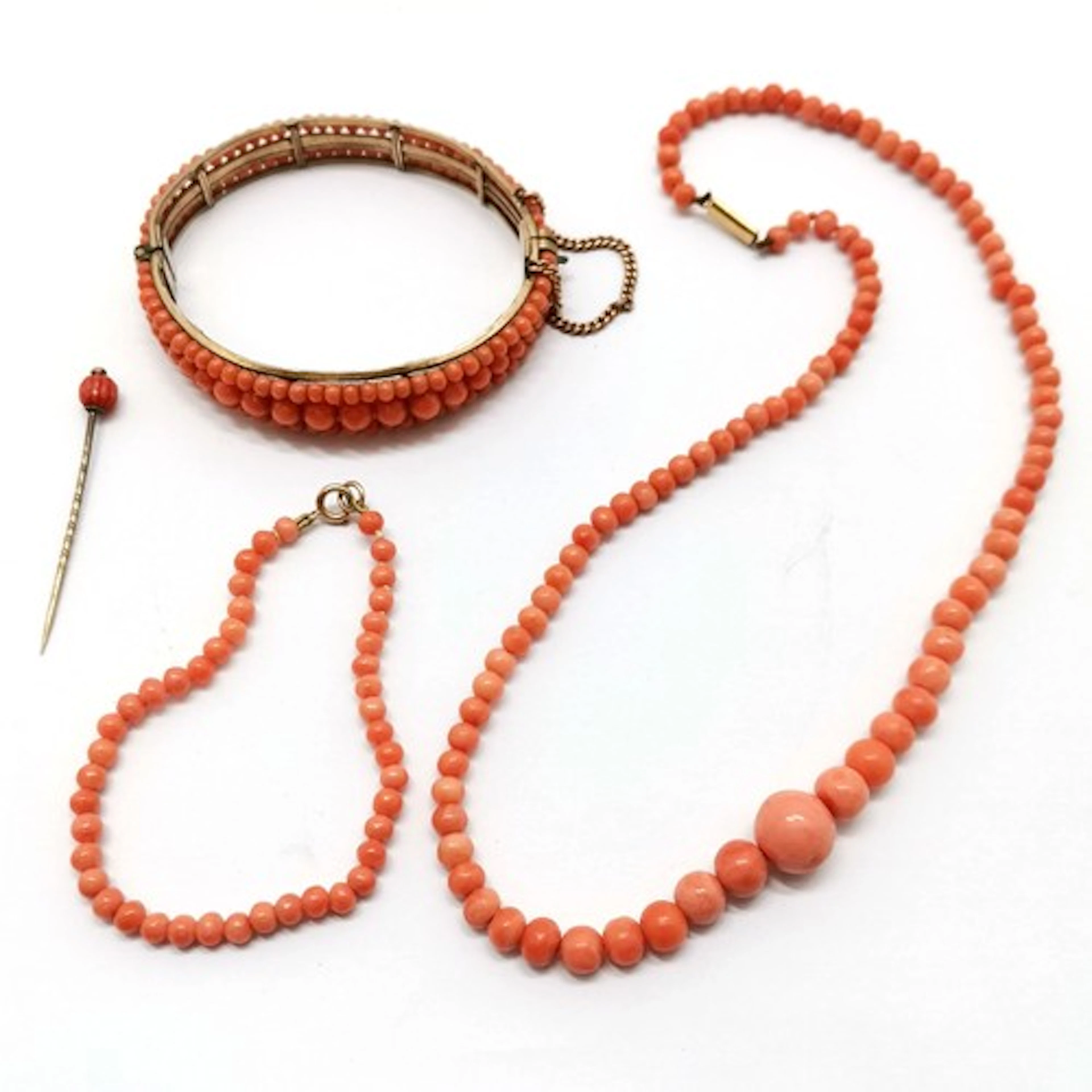 4 x antique coral jewellery - graduated bead 38cm necklace w...