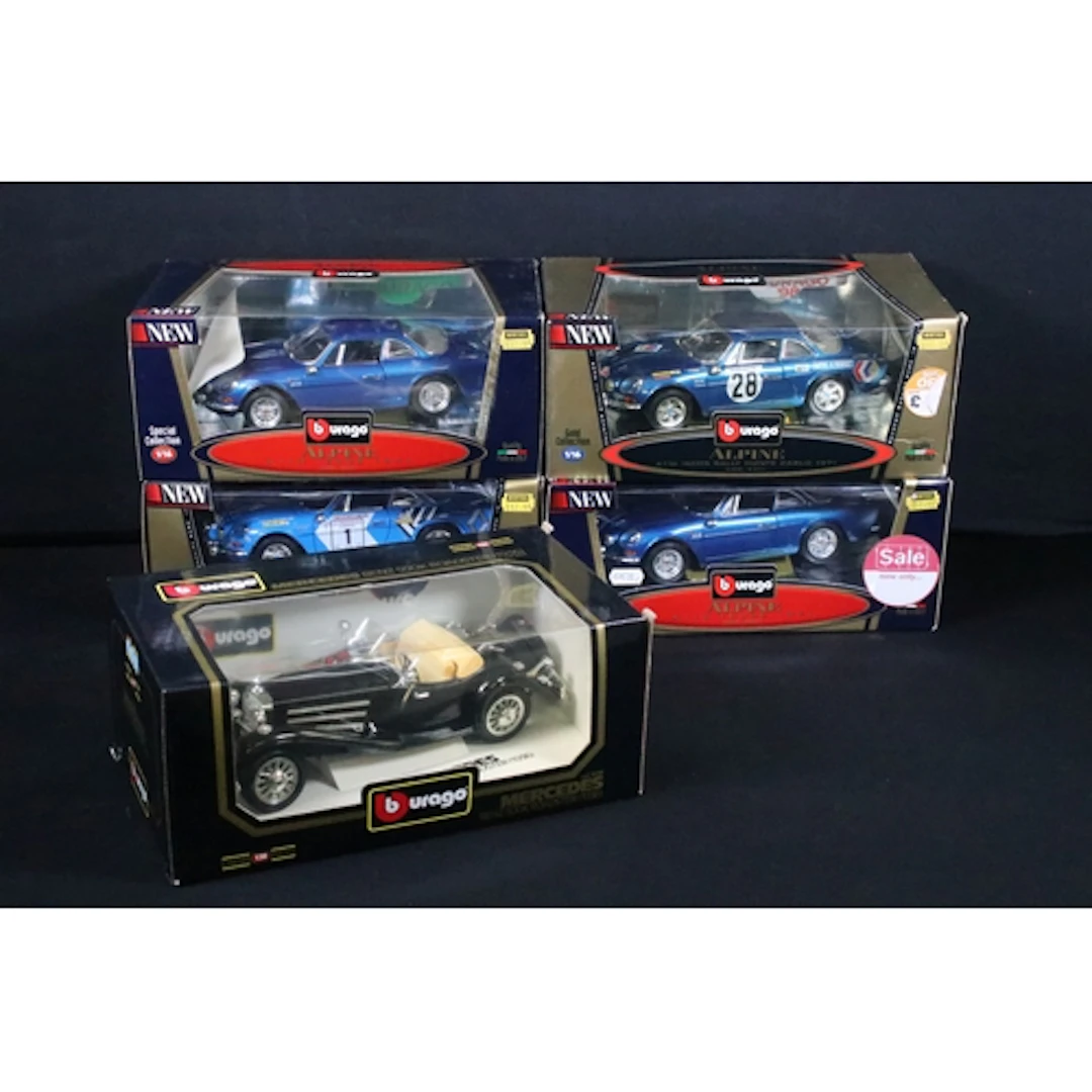 Five boxed 1/16-1/20 Burago Special Collection, Gold Collect...