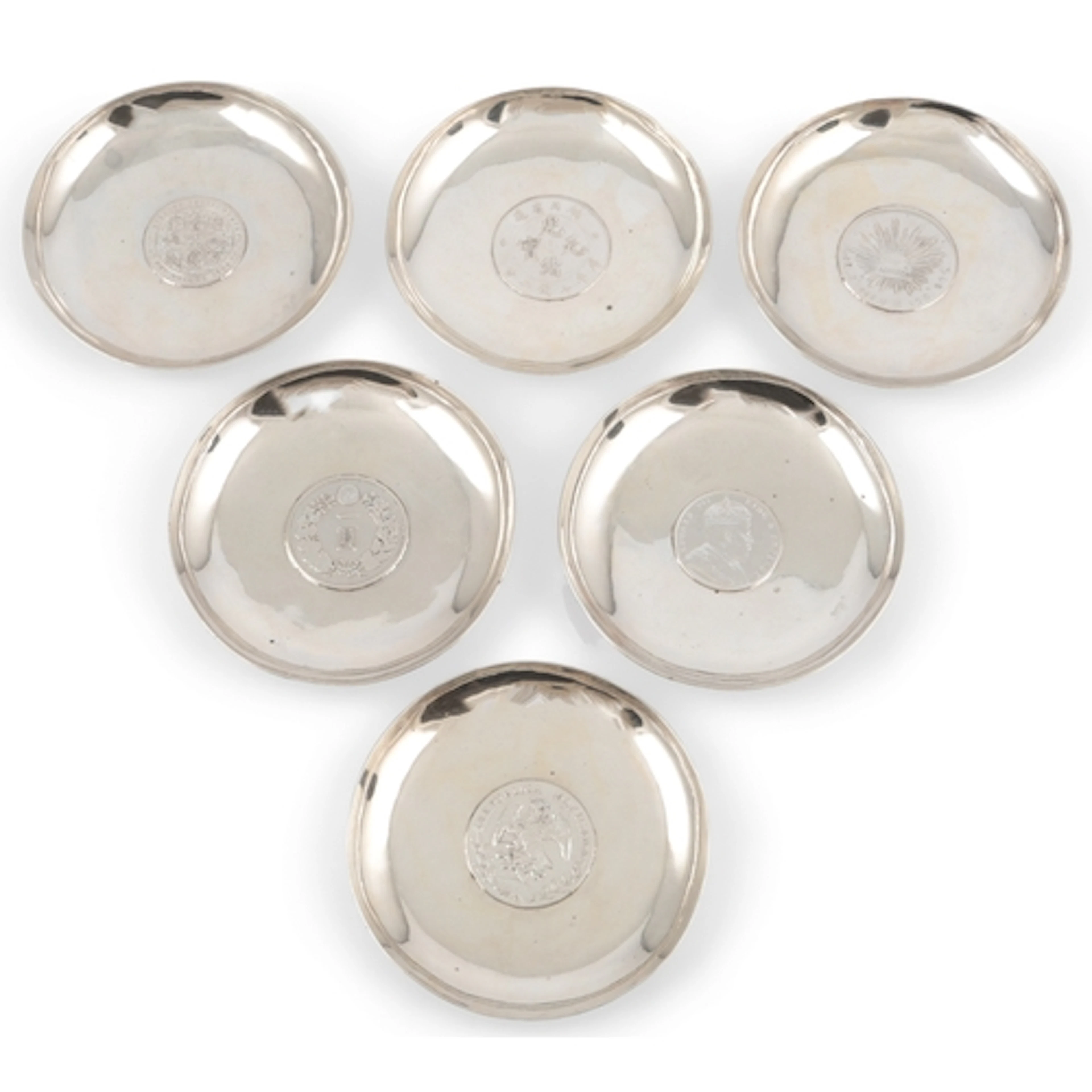 A set of six late 19th/early 20th century Chinese Export whi...