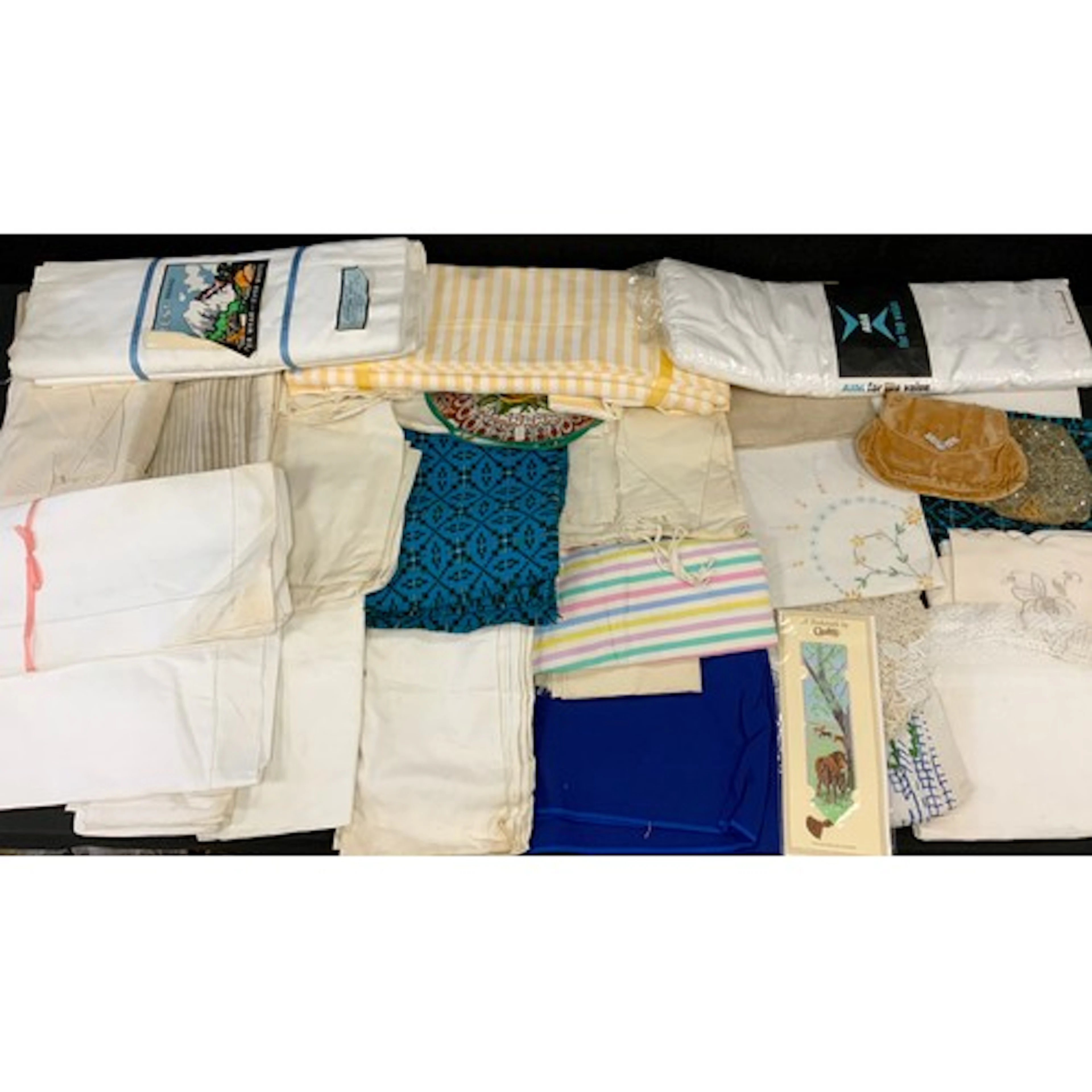 Textiles & Fashion - table cloths inc Egyptian cotton exampl...