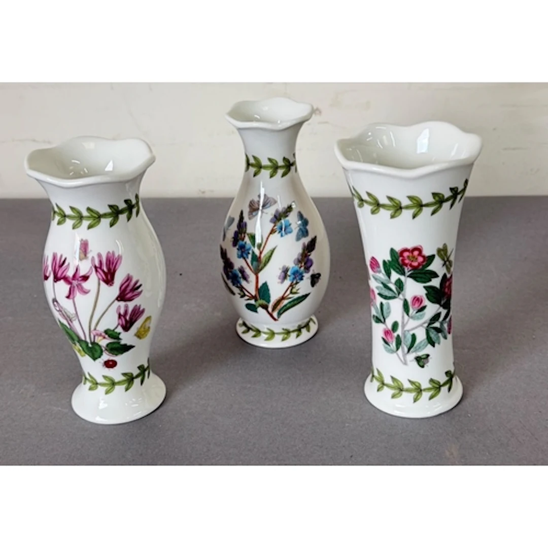 Three Portmeririon Botanic Garden vases.