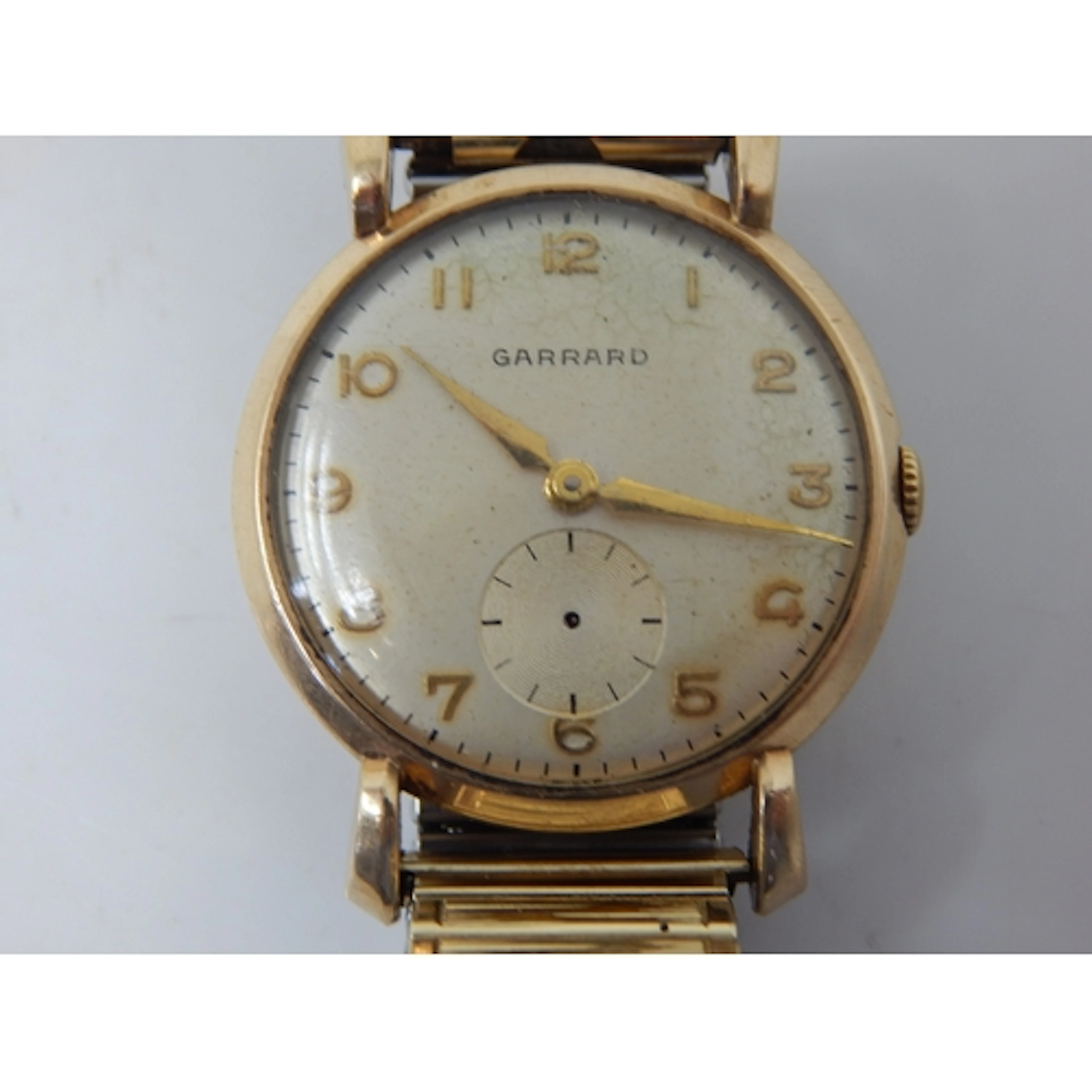 9ct Gold Gentleman's Garrard Wristwatch with Presentation In...