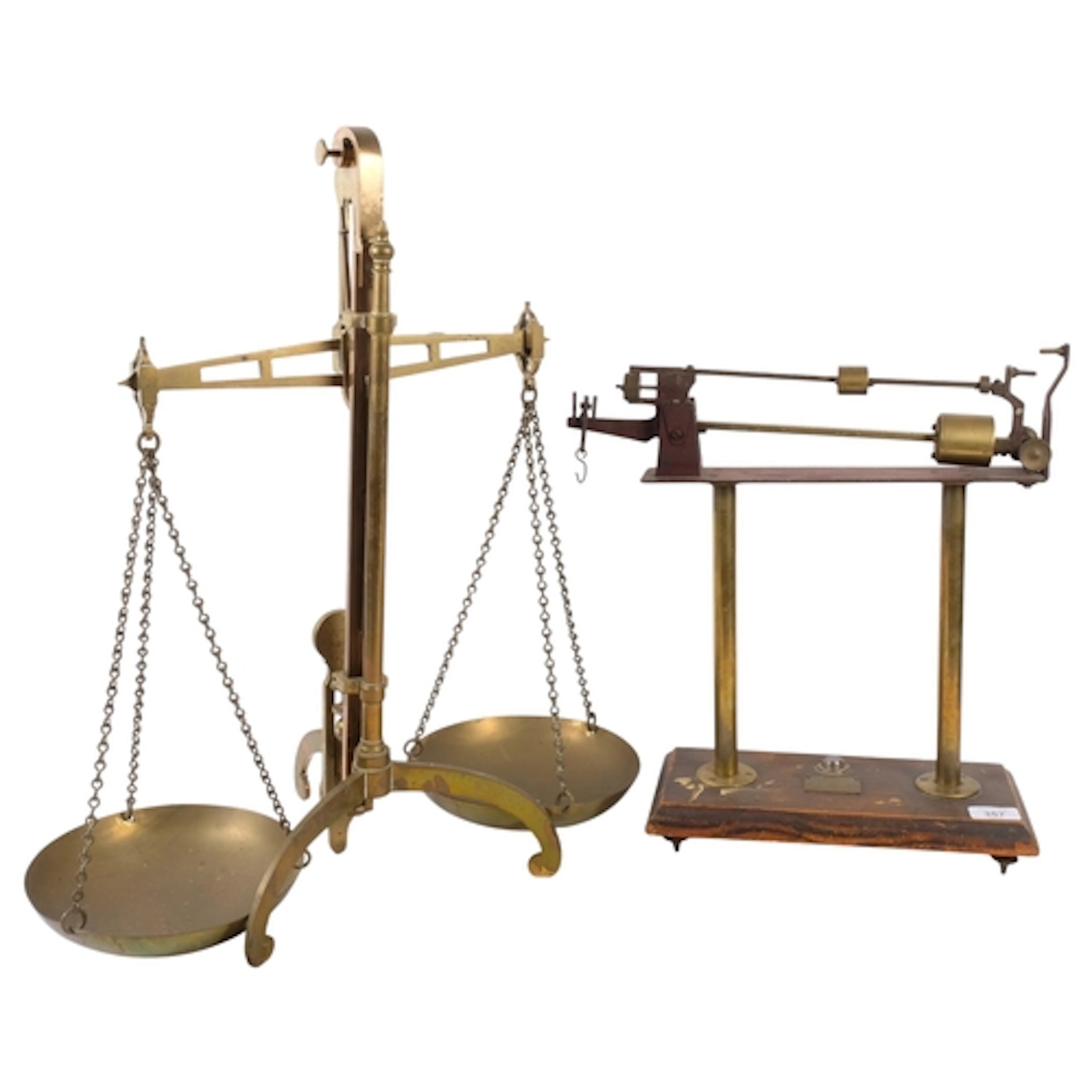 2 pairs of Antique brass scales, including a pair of Amelin ...