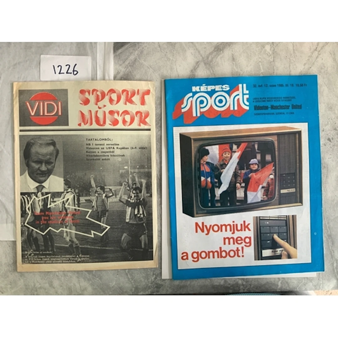 84/85 Videoton v Manchester United Football Programme: The s...