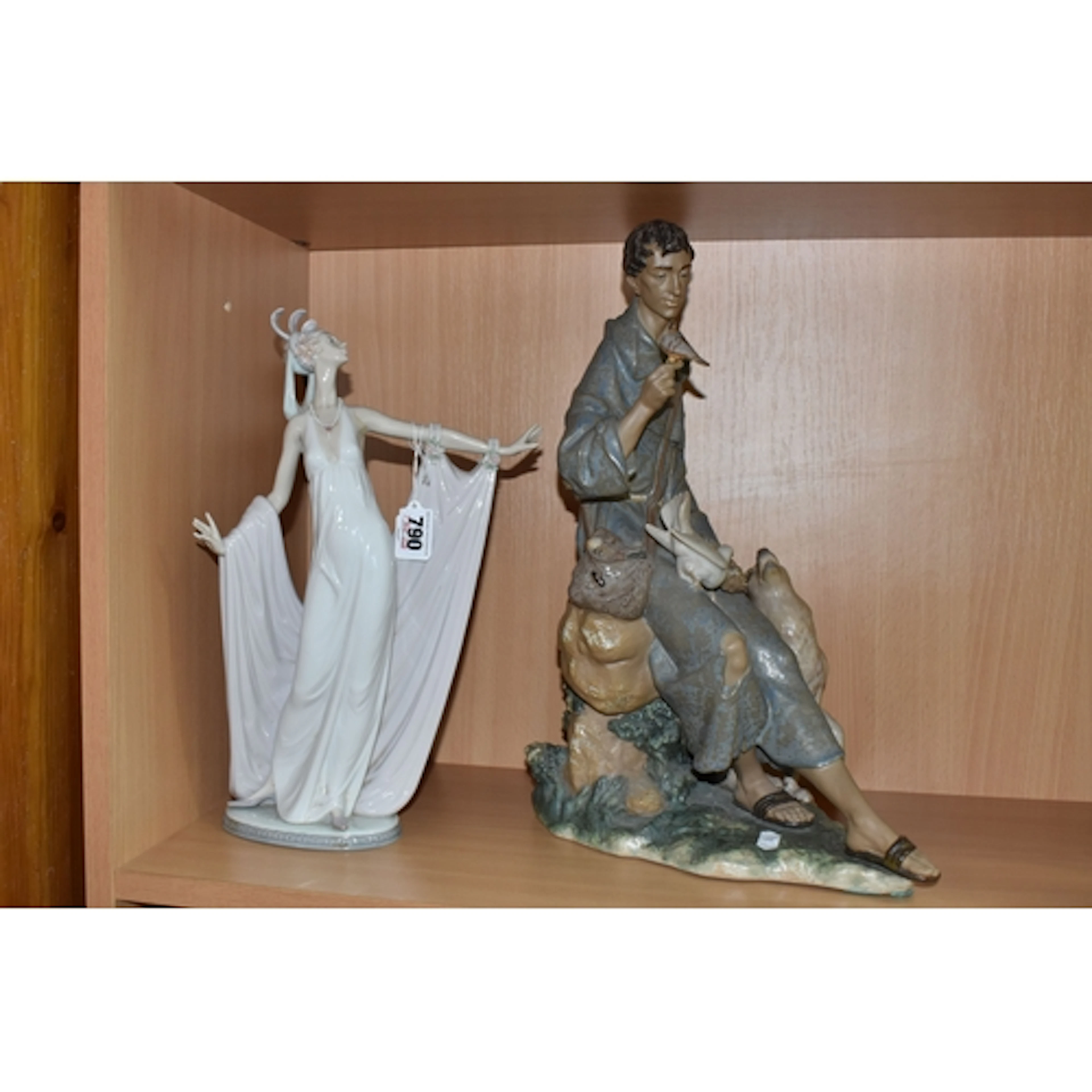 TWO LLADRO FIGURINES to include 'The Grande Dame' No.1568 fi...