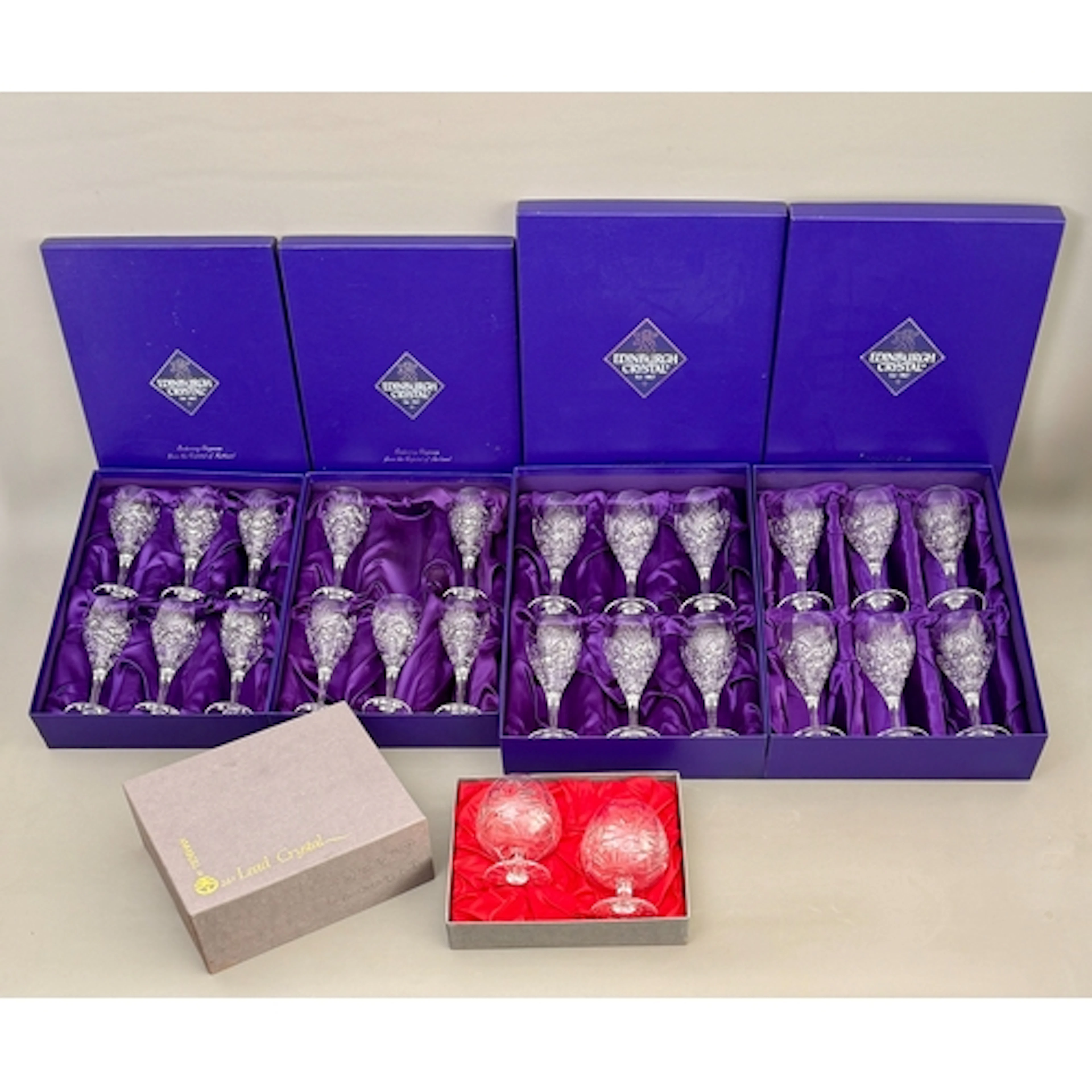 A group of Edinburgh Crystal cut glass wine glasses - fan an...