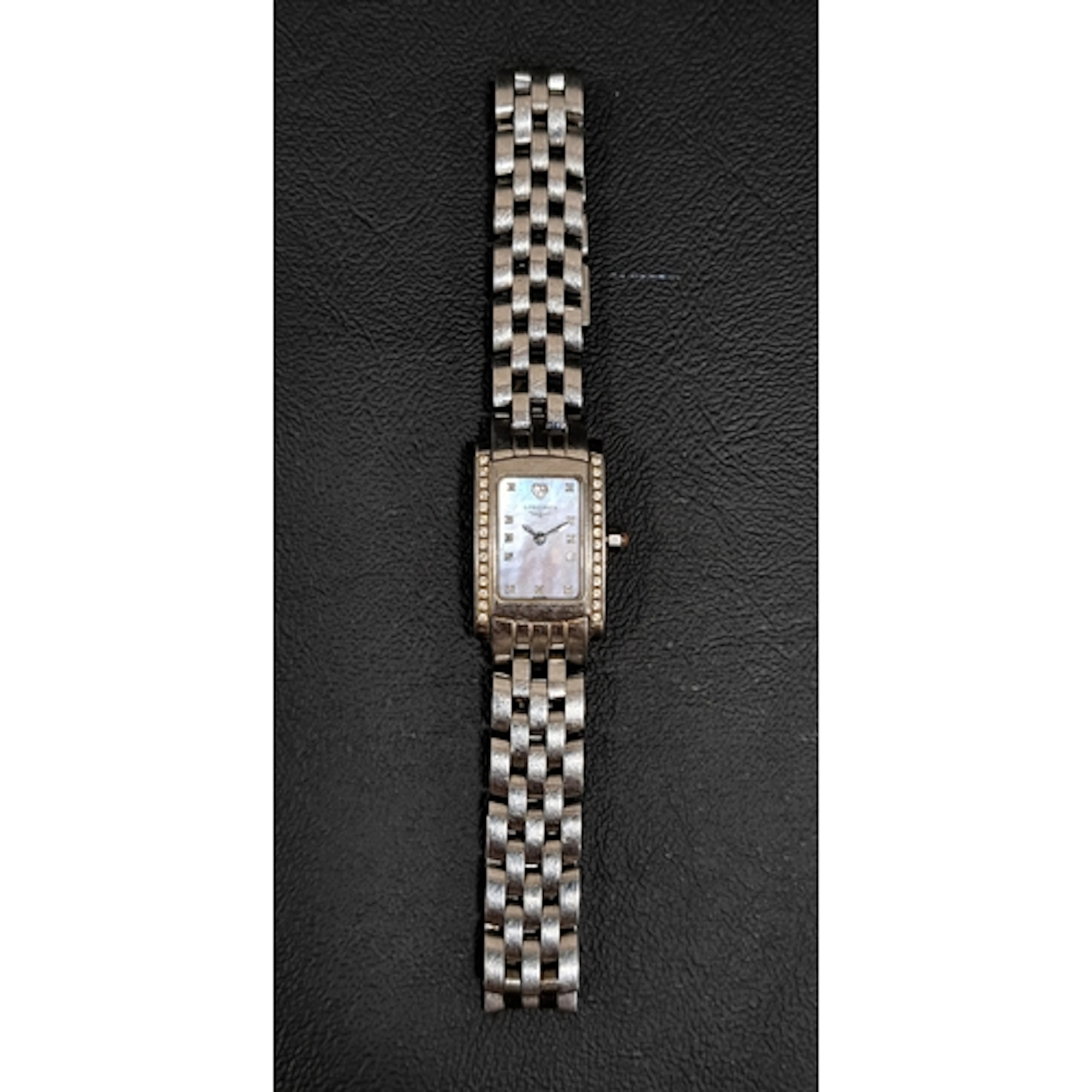 LADIES LONGINES DOLCE VITA WRISTWATCH the rectangular pink m...