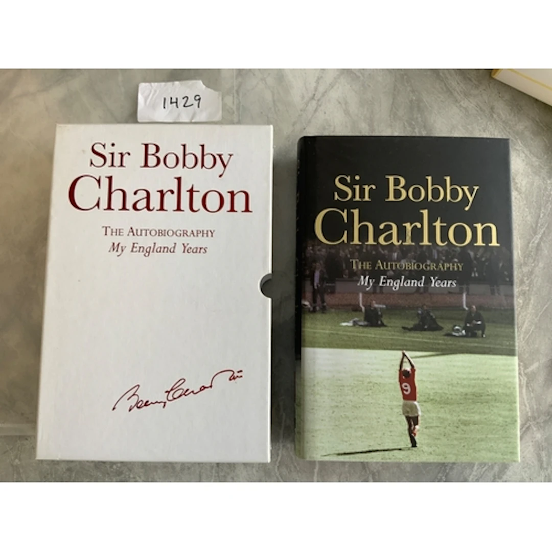 Bobby Charlton Manchester United + England Signed Book: My E...
