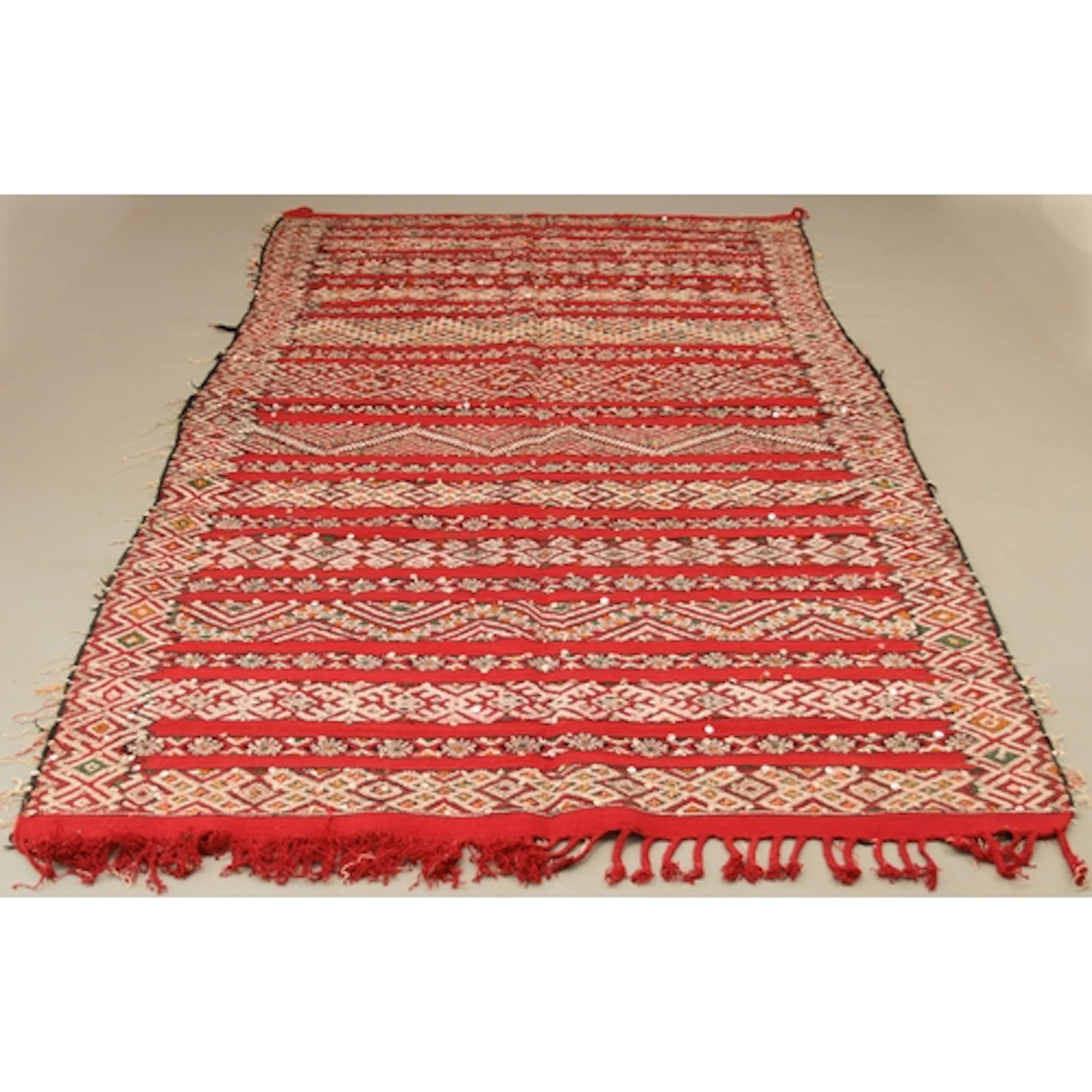 A Moroccan Berber zemmour kilim rug - 296 x 159cm.