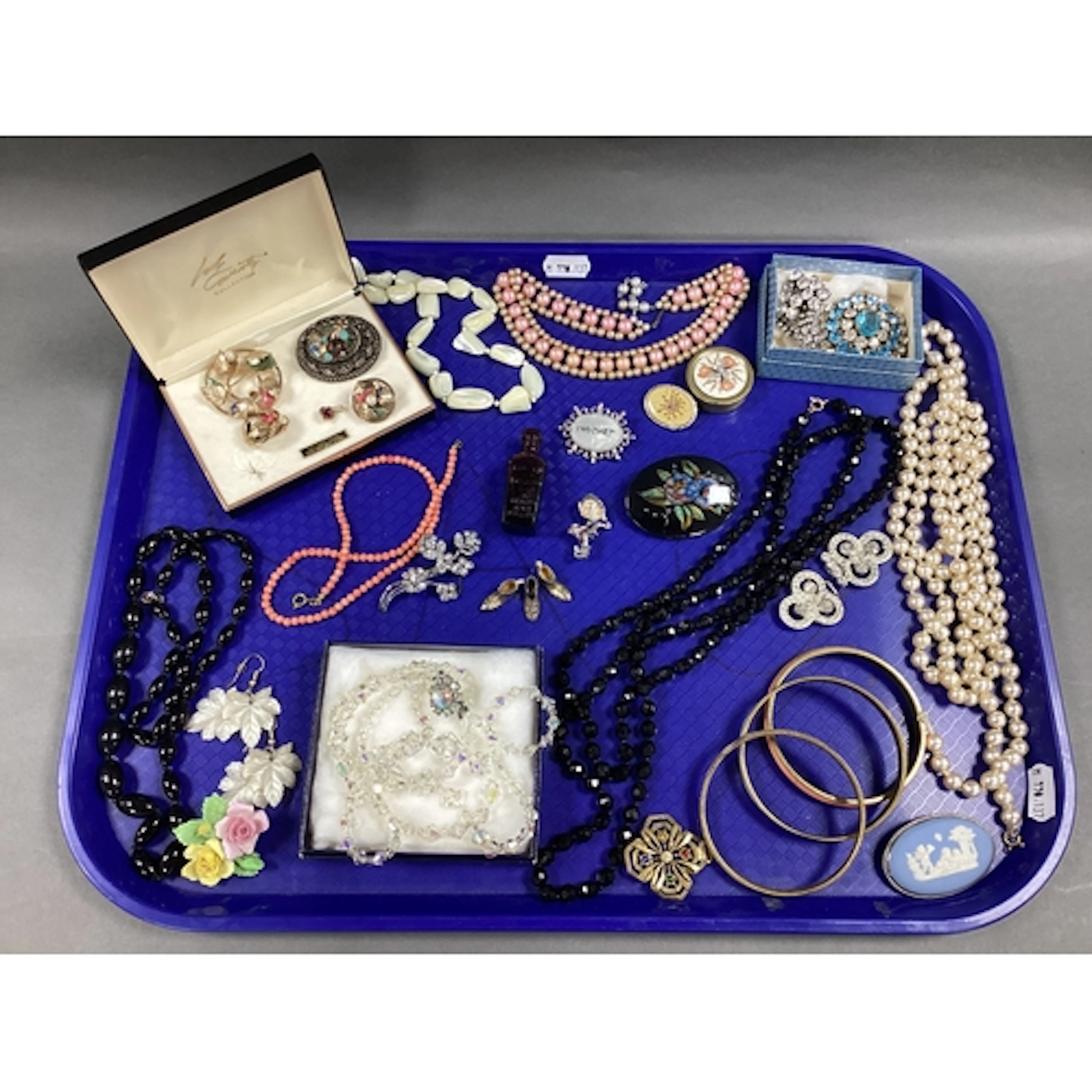 A Collection of Vintage and Later Costume Jewellery, includi...