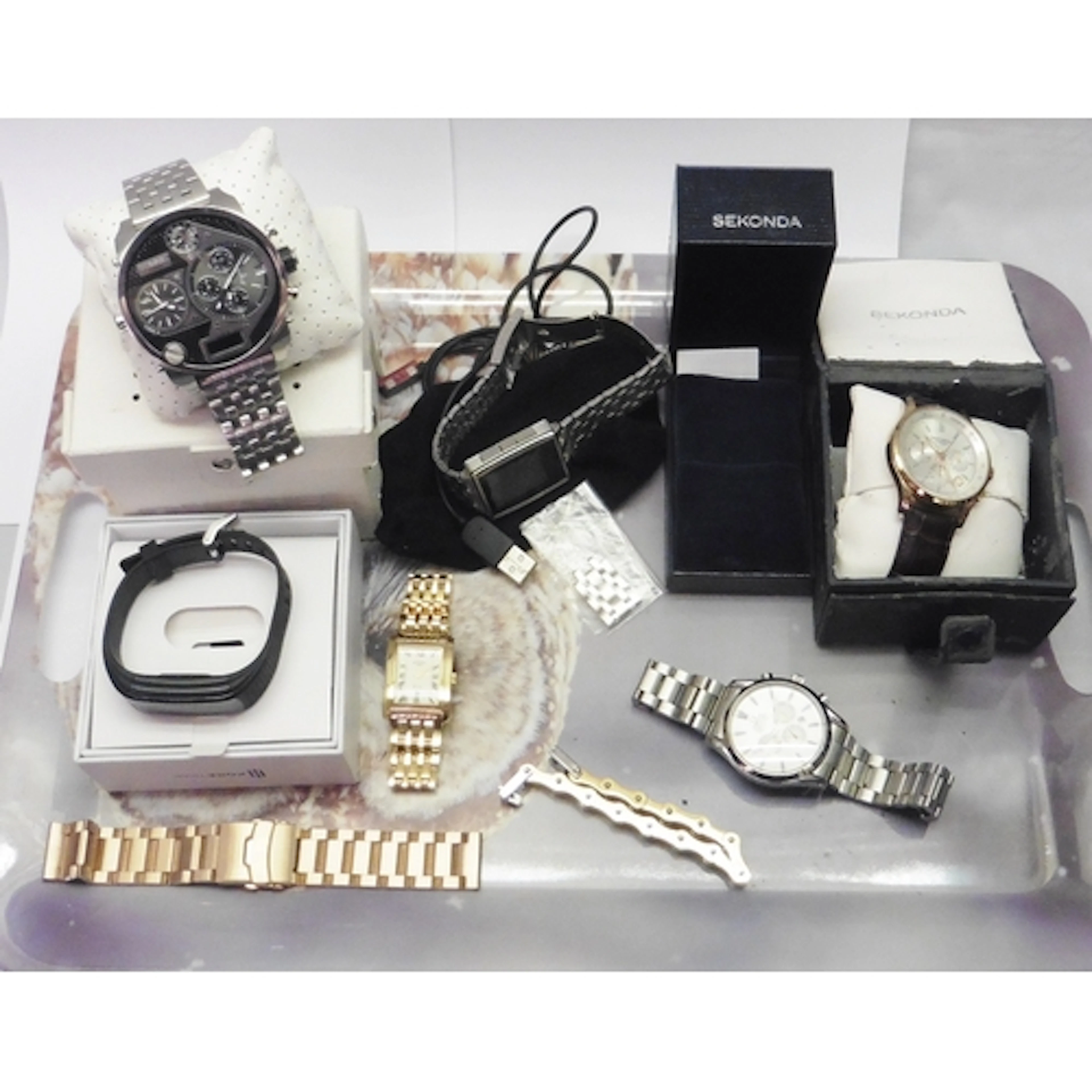 A Diesel DZ7221 Mr Daddy oversized wristwatch on bracelet st...