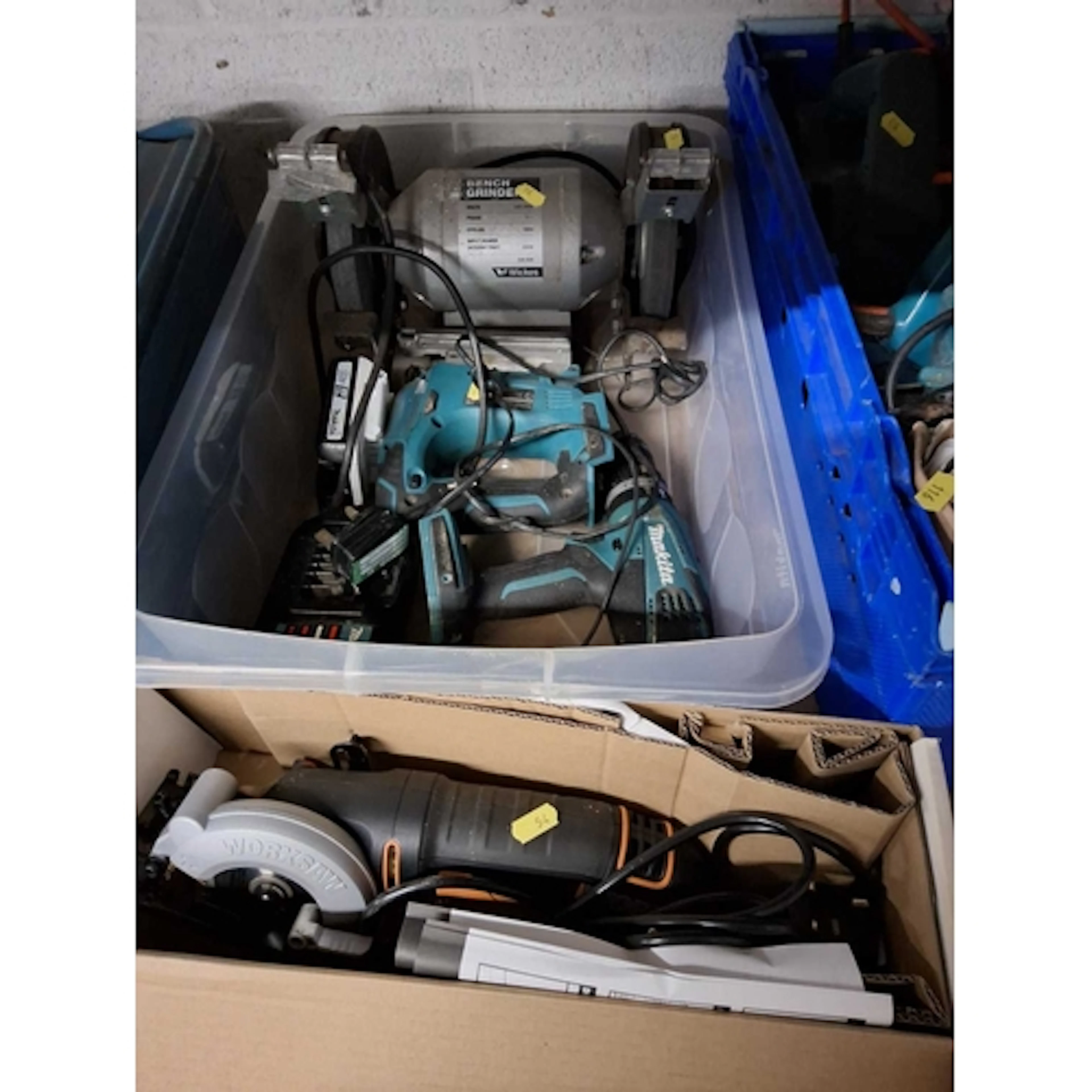 A COLLECTION OF POWER TOOLS including a Worx WX423 cut-off s...