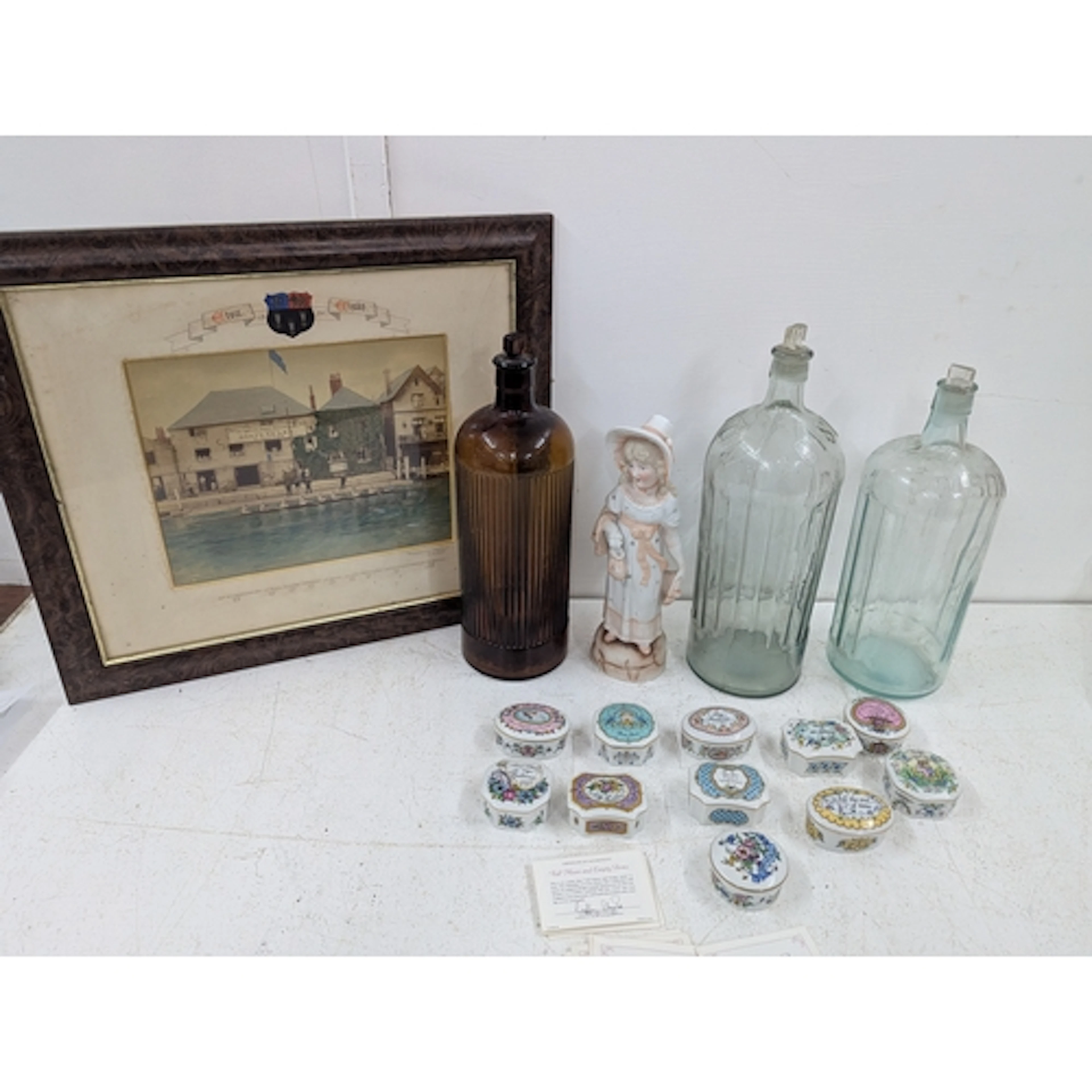 A mixed group to include three glass poison bottles, a colle...