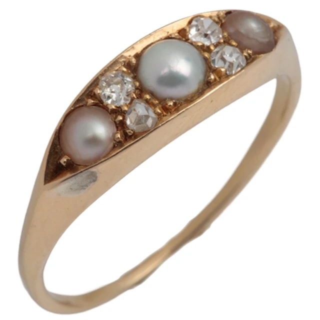 An Edwardian pearl and diamond ring, early 20th century, set...