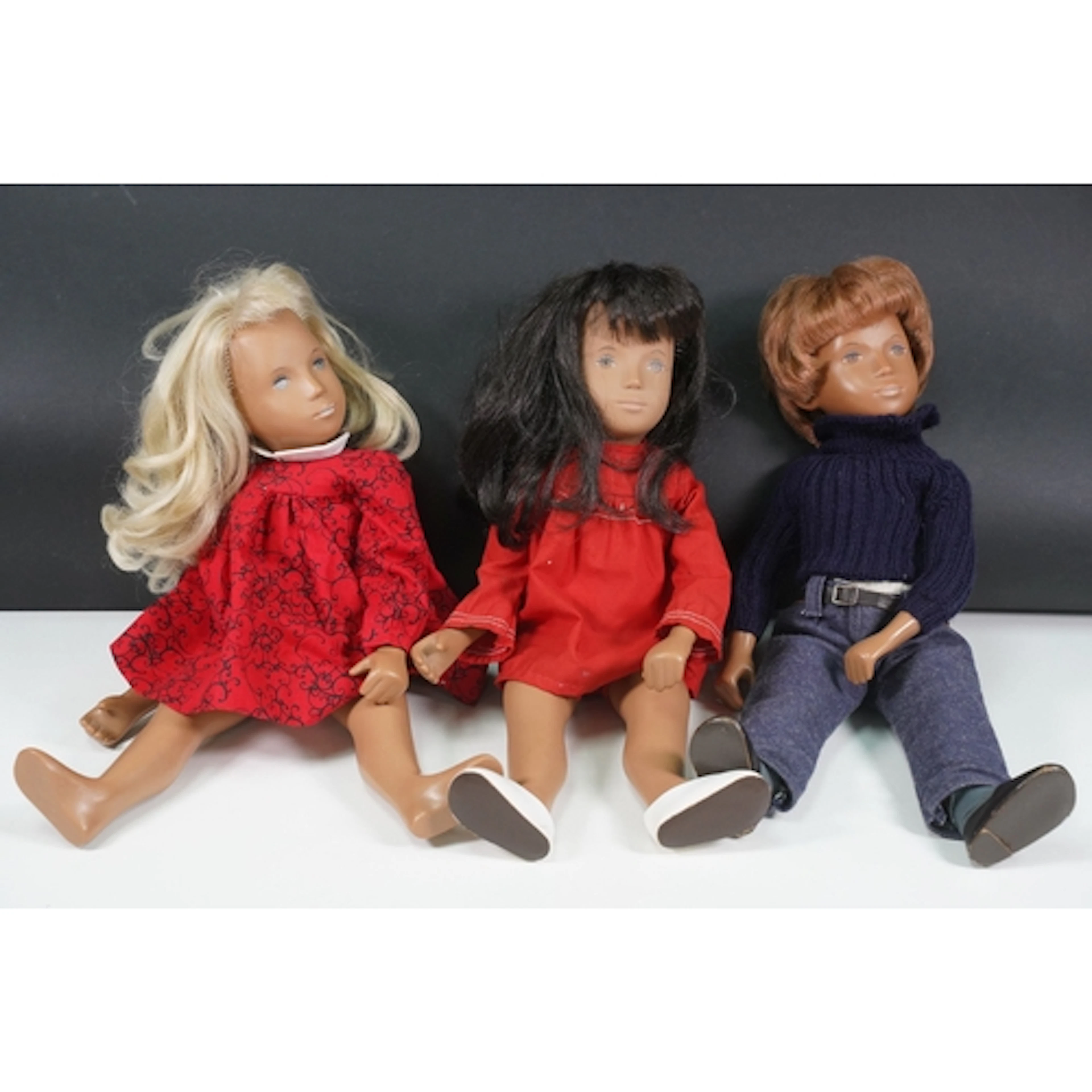 Sasha - Three 1970s Trendon Sasha dolls to include 2 x Sasha...