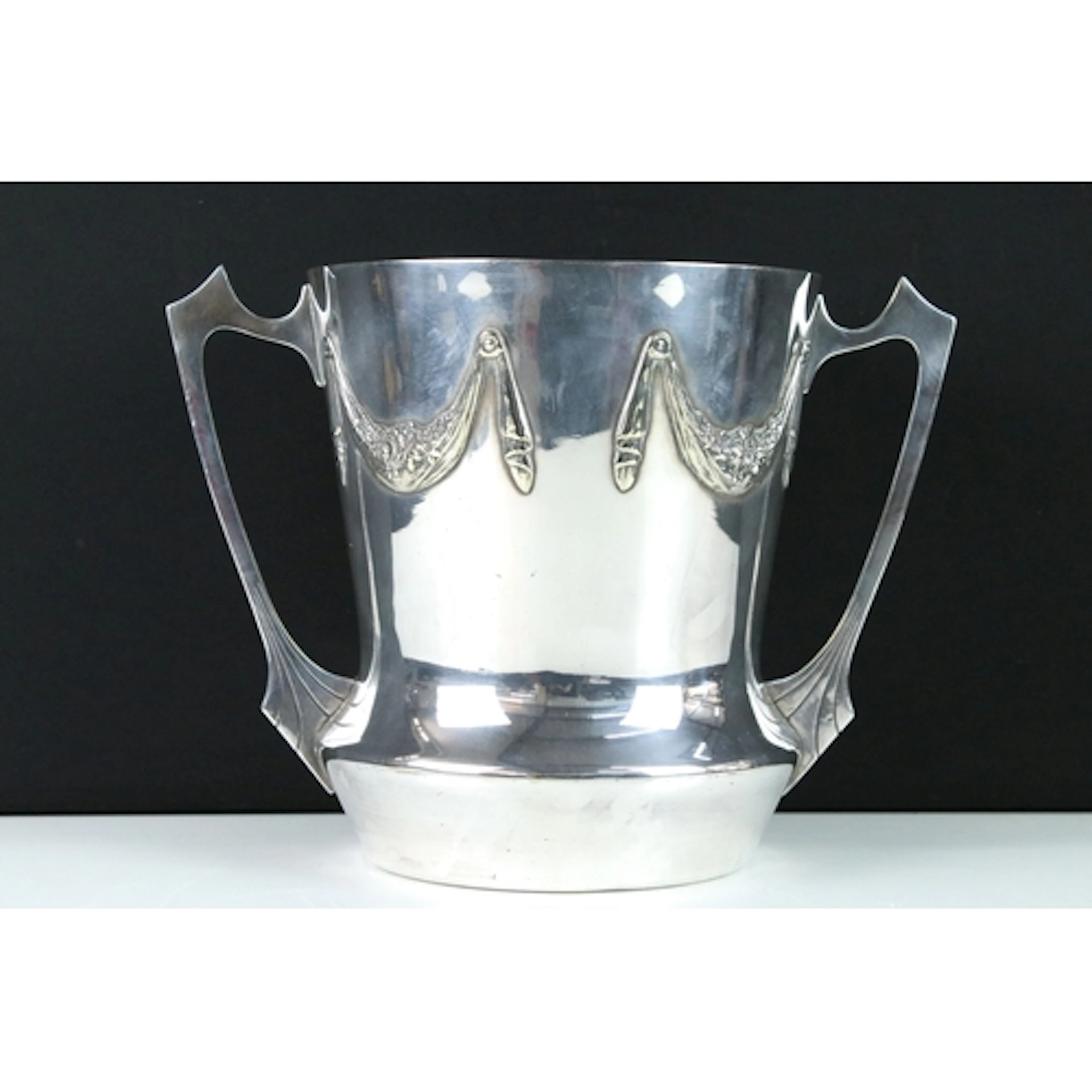 Art Nouveau silver plated ice bucket with decorative swags, ...