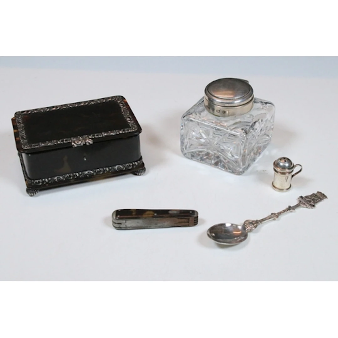 Antique tortoiseshell and silver mounted jewellery box, havi...