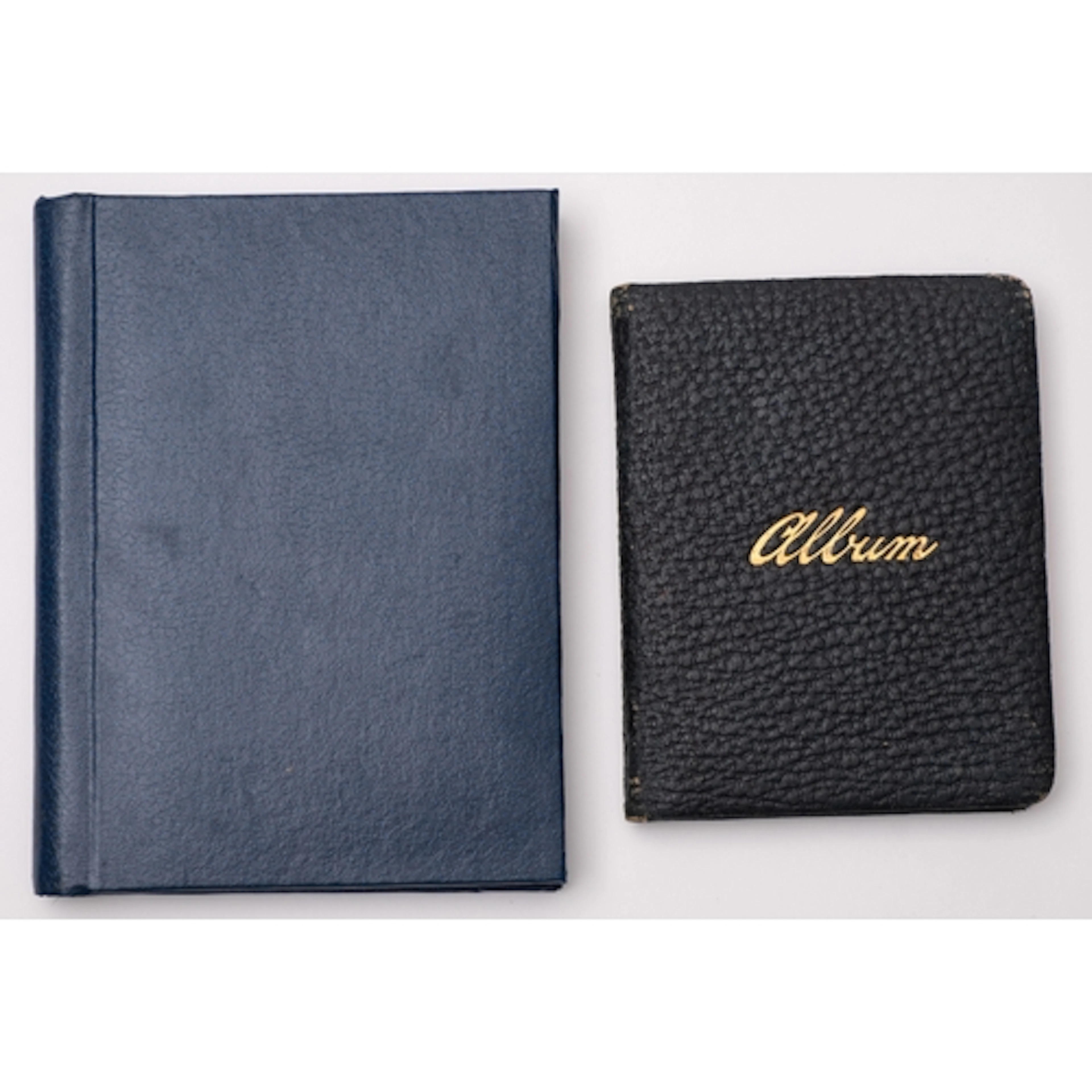 An early 20th Century autograph album containing photographs...