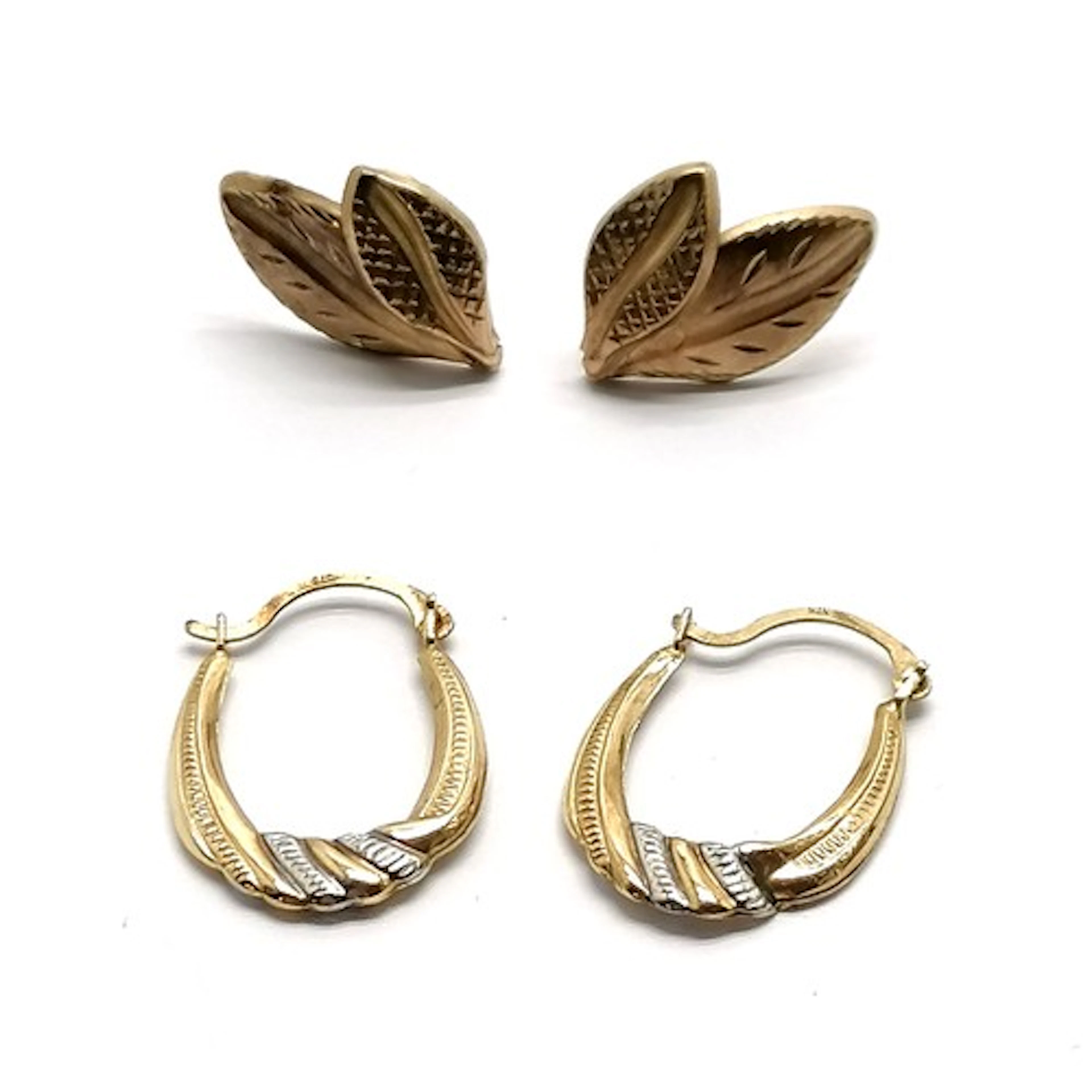 2 x pairs of 9ct gold earrings (leaf pair unmarked) - total ...