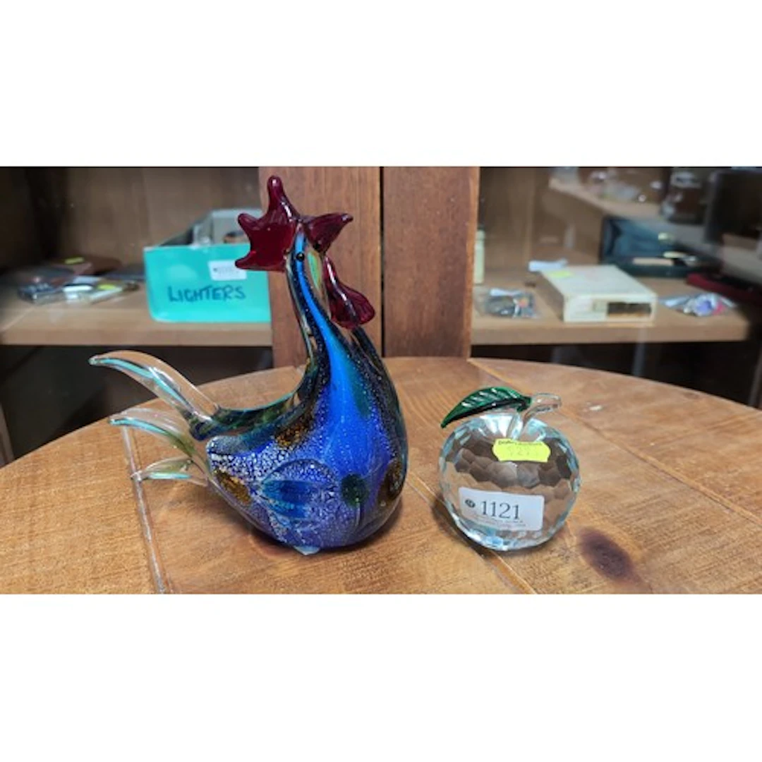 Art glass cockerel with a ruby-red comb, blue and flecked bo...