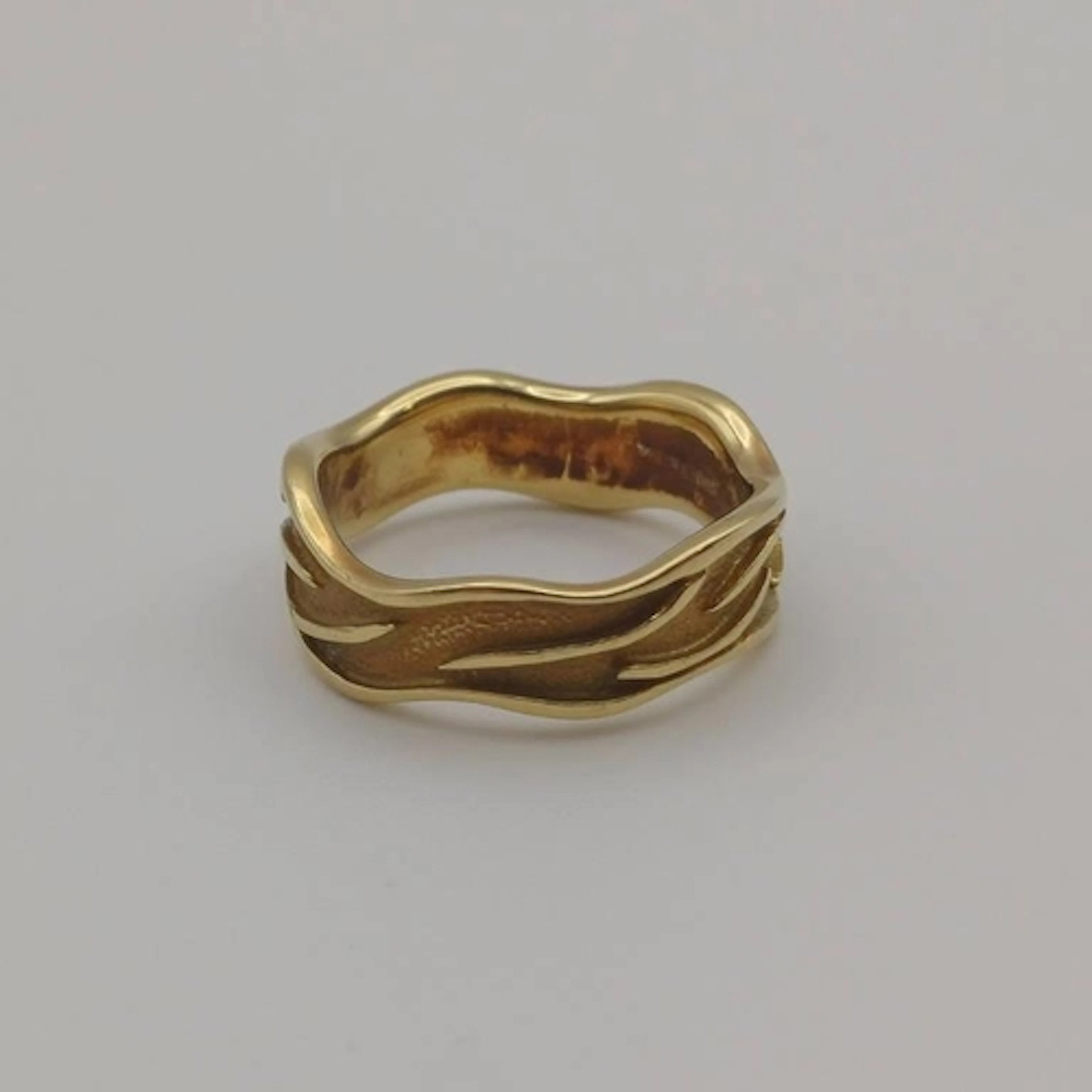 18CT GOLD SHEILA FLEET SEA MOTION WEDDING BAND 2018 - 8.8G, ...