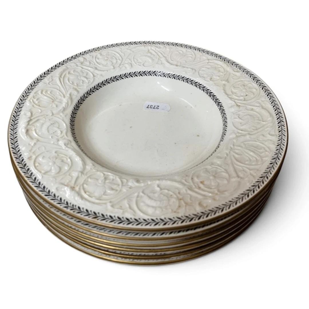 Six Wedgewood soup or cereal Bowls in the classic Patrician ...