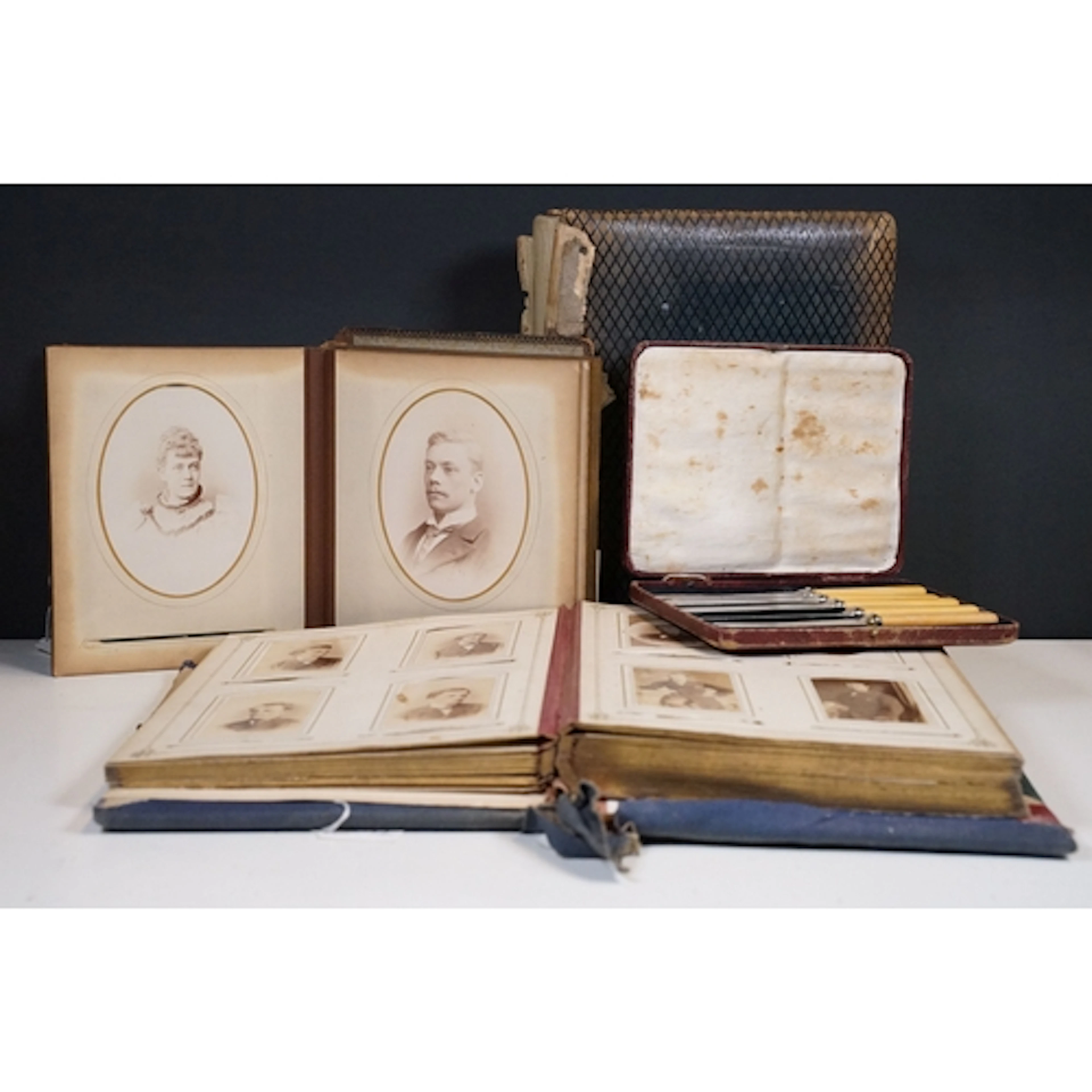 A large collection of Carte De Viste / CDV calling card phot...