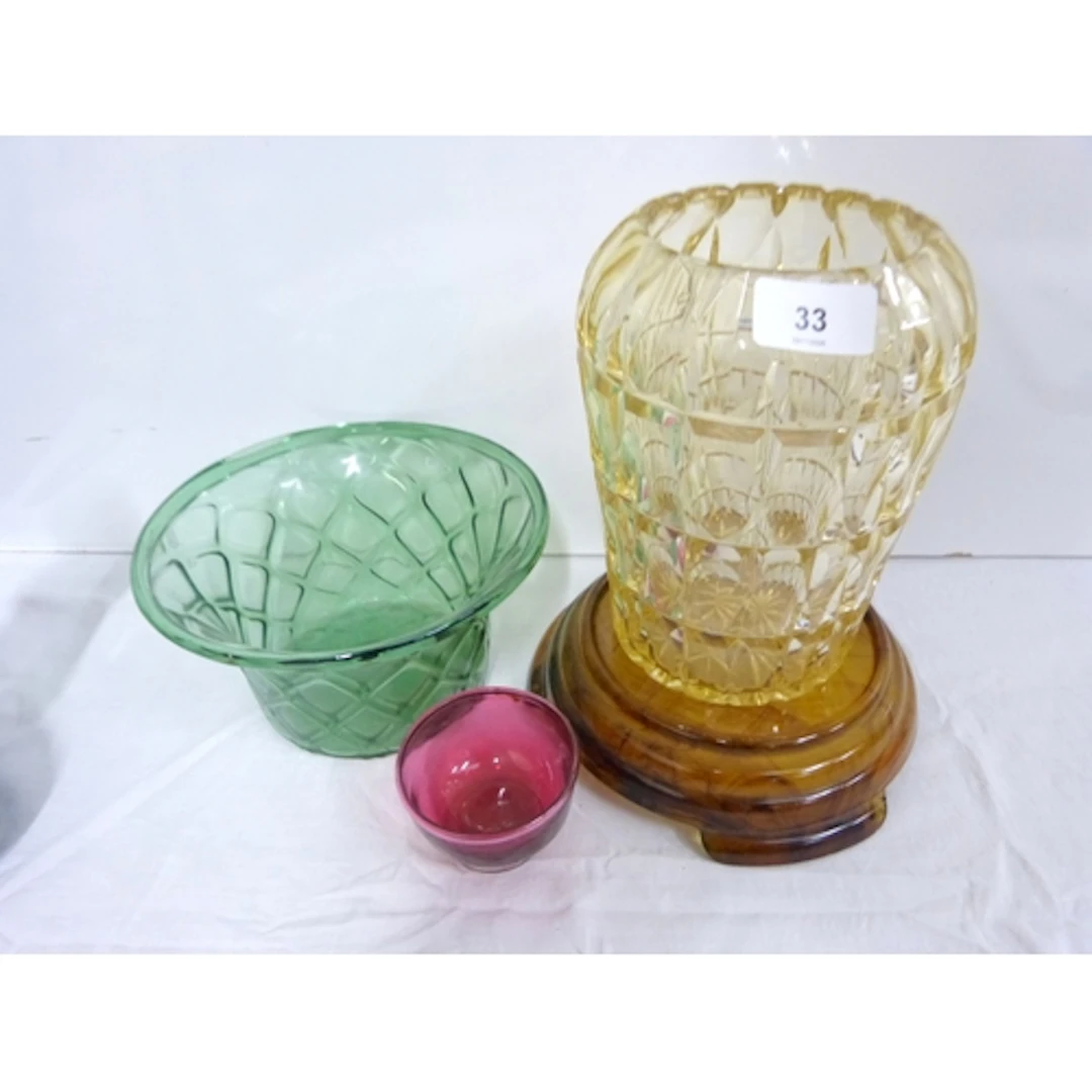 Large yellow cut glass vase, Art Glass bowl, Davidsons glas...