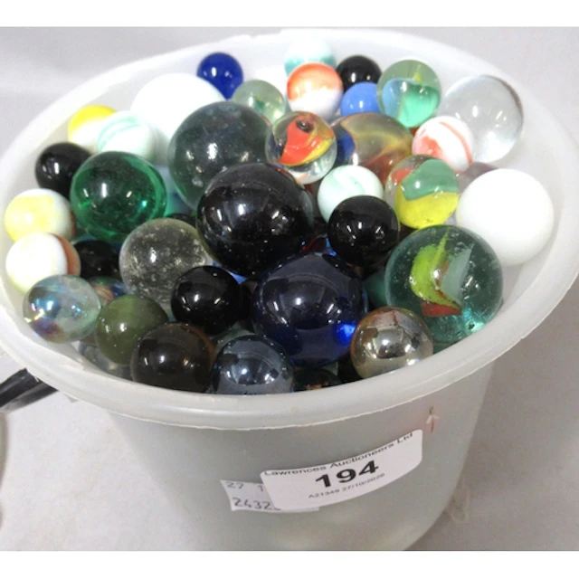 Quantity of various glass marbles