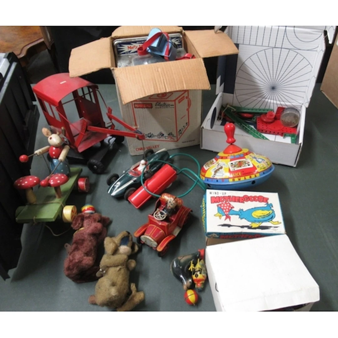 Quantity of various tin plate toys including ' Triang ', ' C...