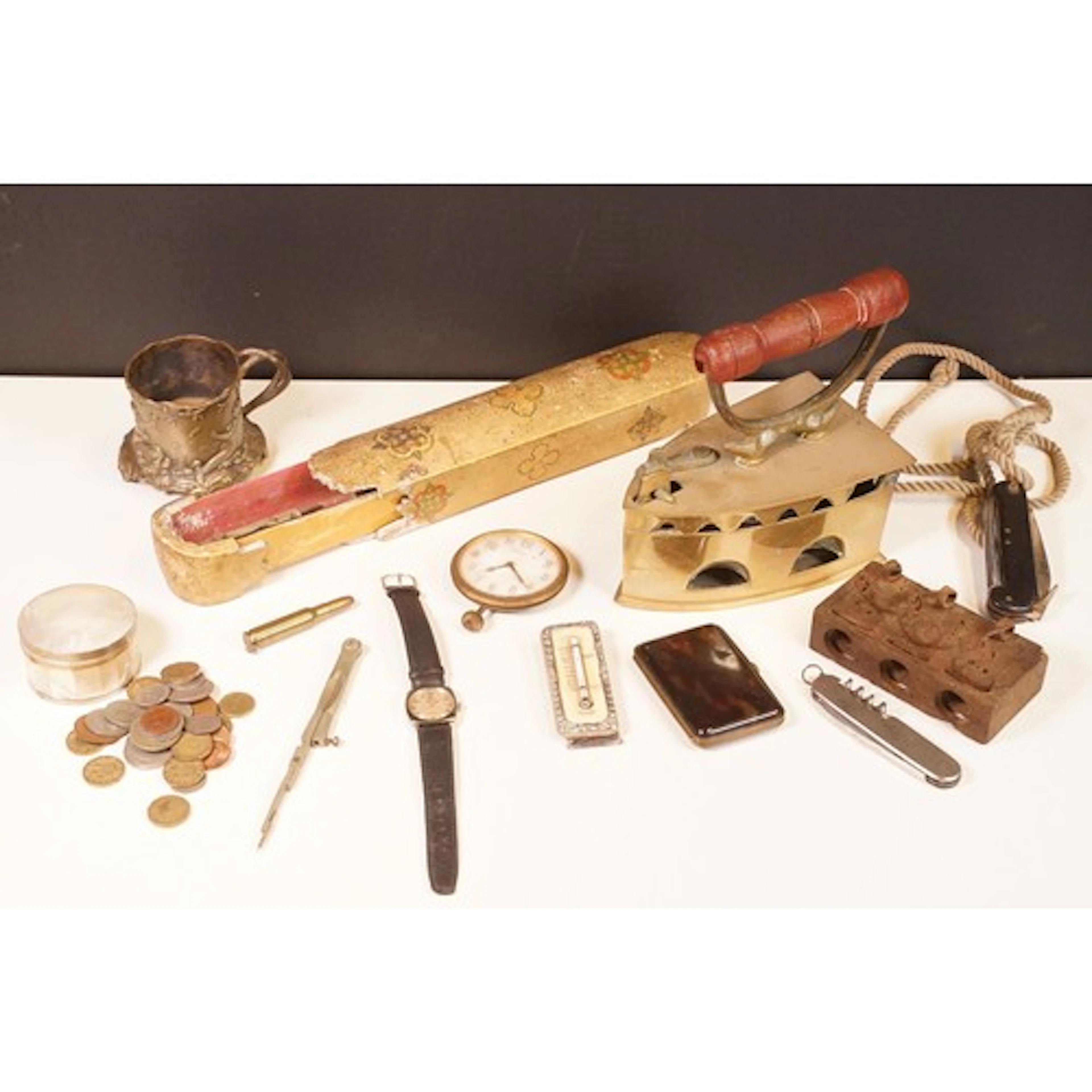 Collection of mixed collectables, to include antique Persian...