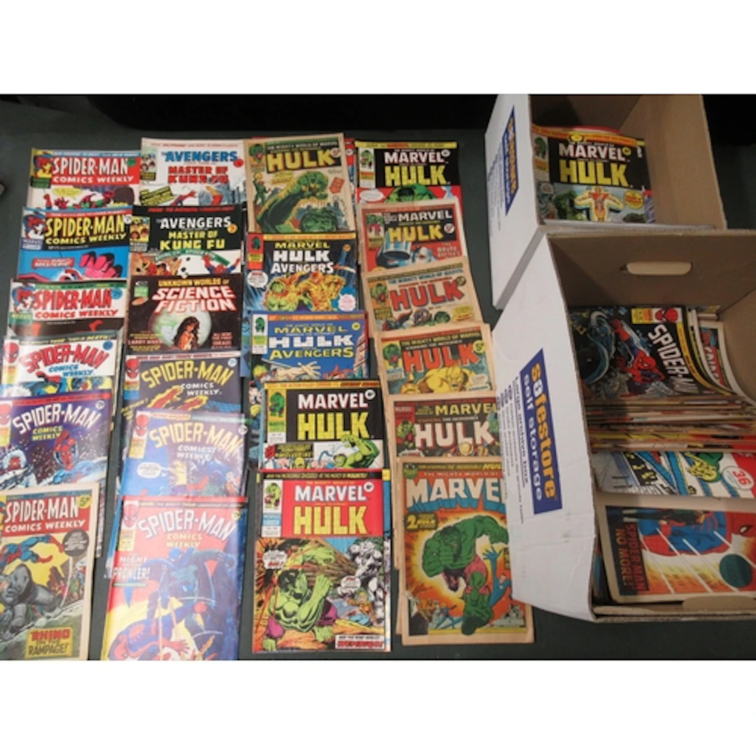 Box containing a collection of UK edition Marvel Hulk comics...