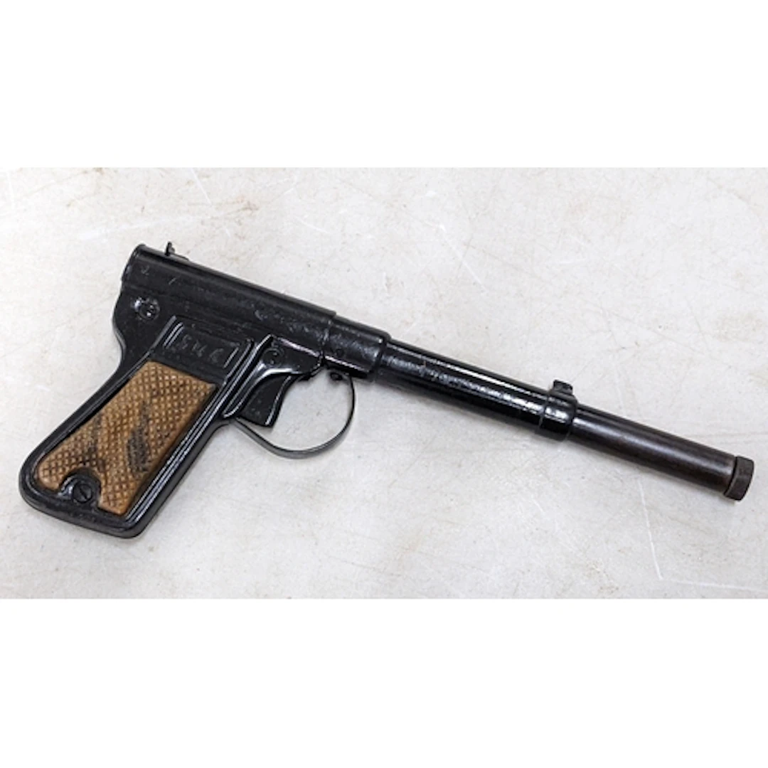 A Briton 177 calibre 'Gat' type air pistol Location: If ther...
