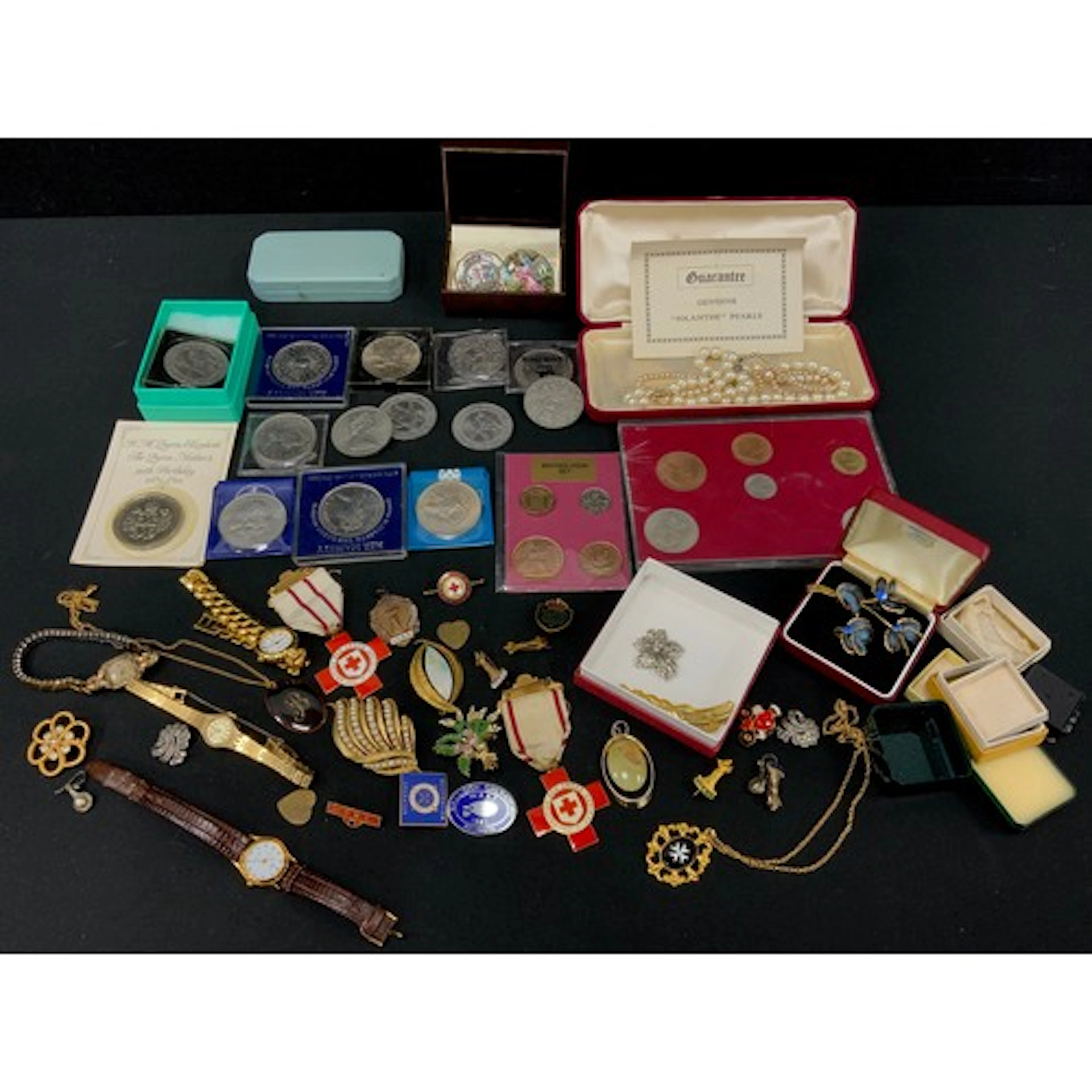 Costume Jewellery & Coins - Red Cross and other medals, badg...