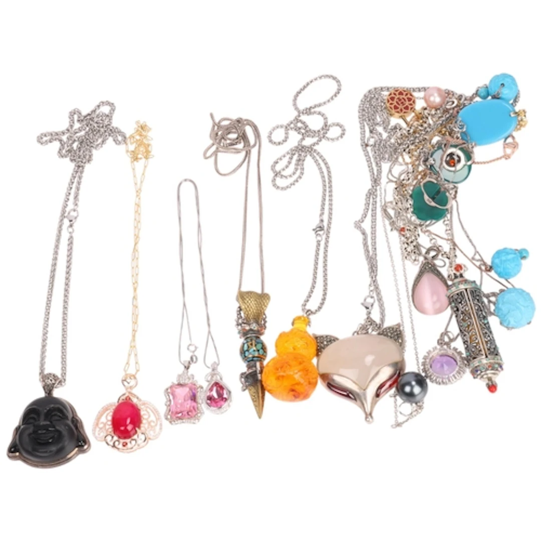 A quantity of silver stone set jewellery, including pendant ...