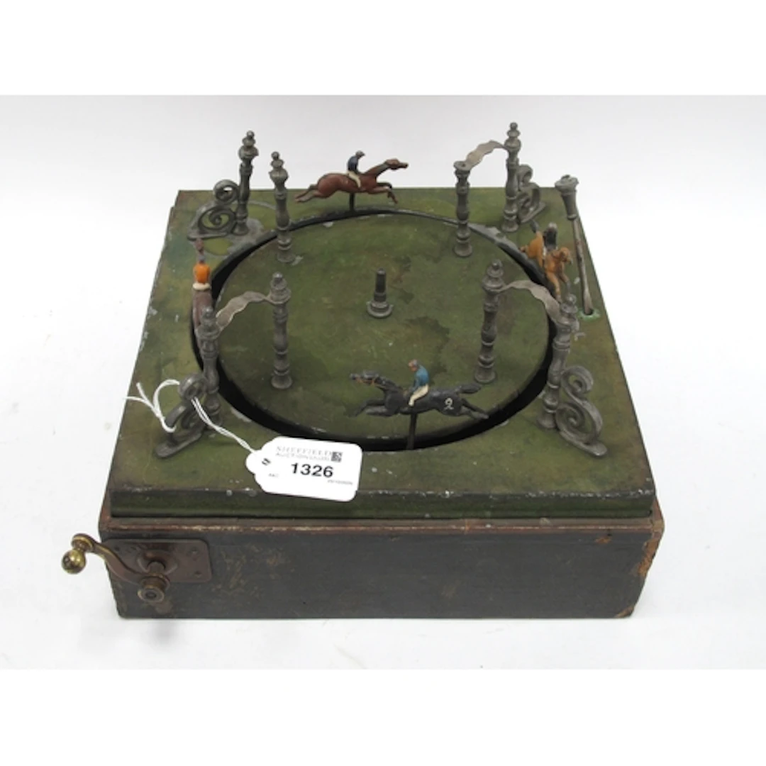 Jeu De Course - French Mechanical Table Top Racing Parlour G...