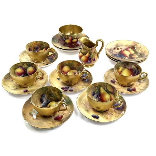 Auction price result for royal worcester painted fruit | Barnebys