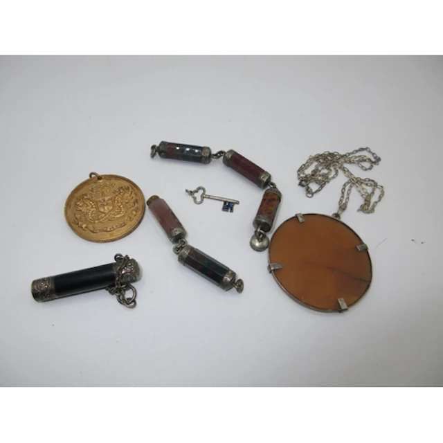 Dundee Commemorative Medal The Tay Bridge Opened June 1887, ...