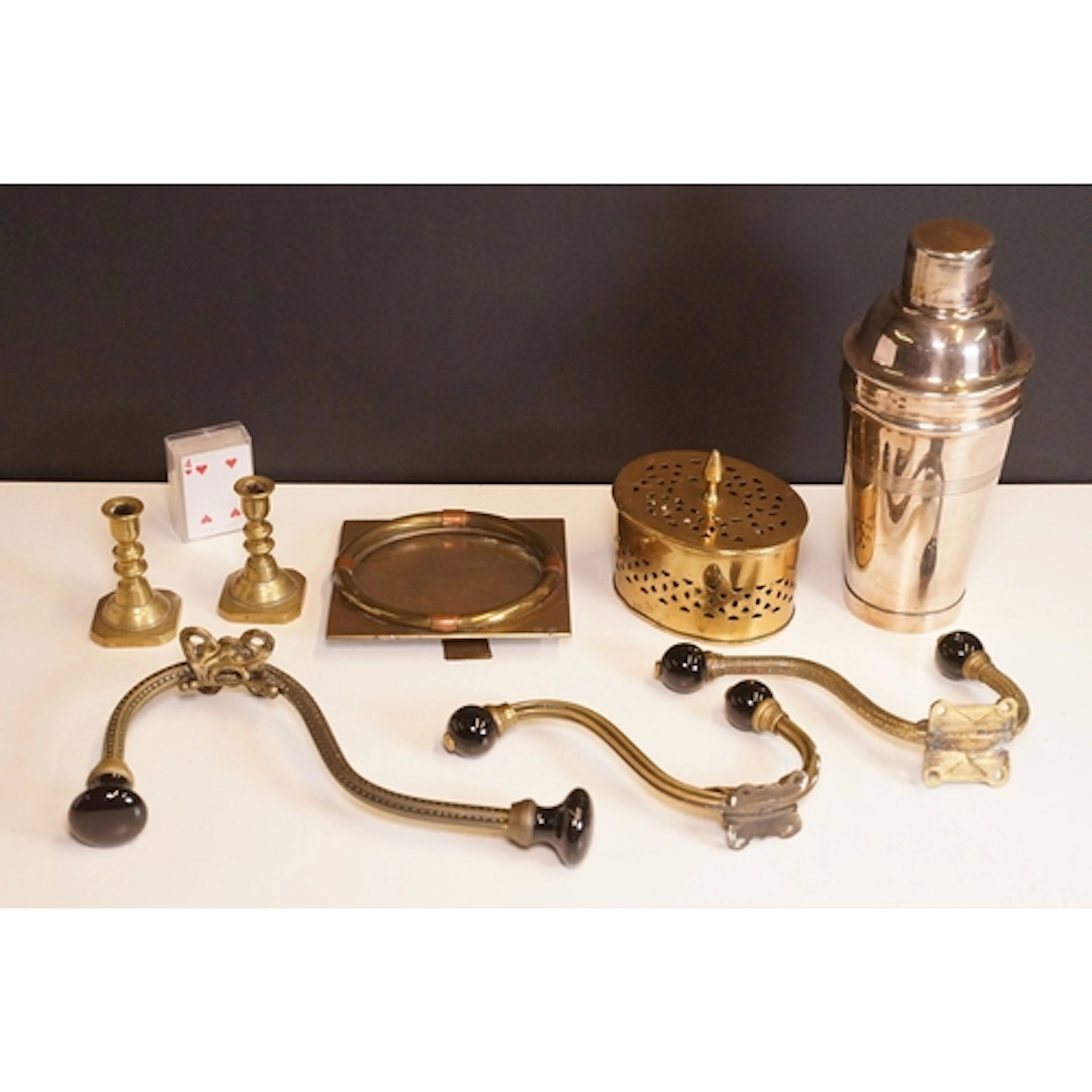Art Deco 'Bonzer' silver plated cocktail shaker together wit...