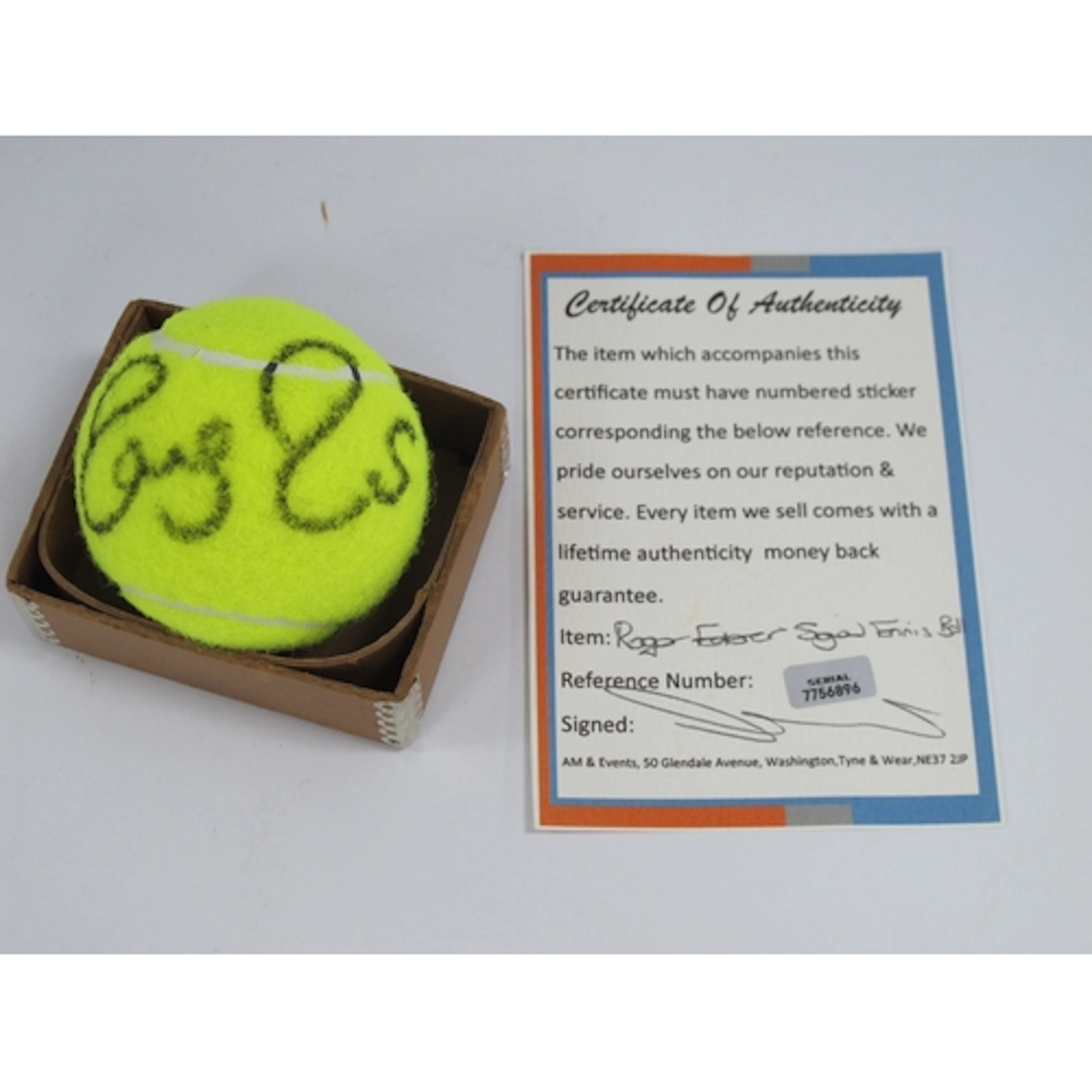 Tennis - Roger Federer autographed Slazenger tennis ball, bl...
