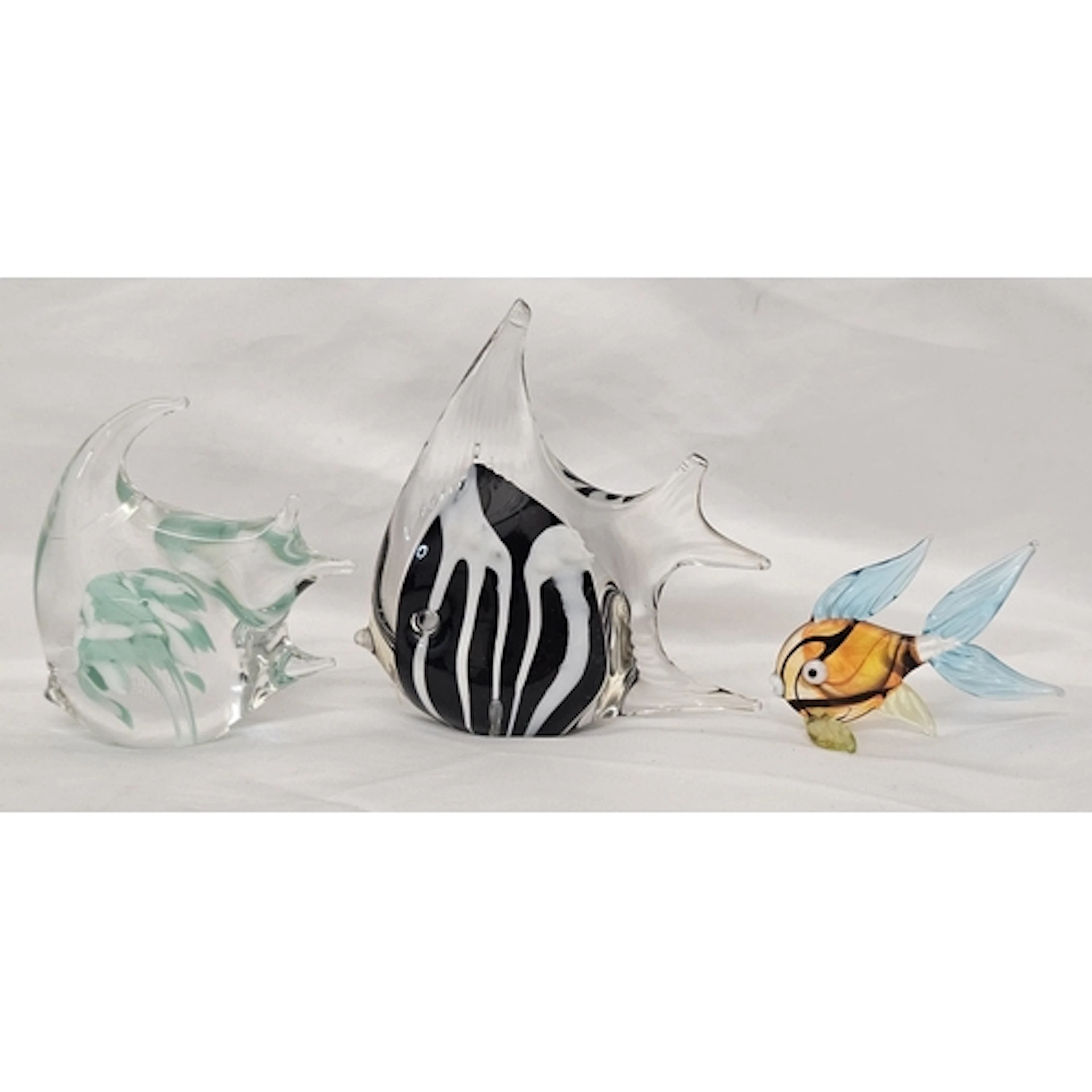 3 Glass Tropical Fish Figurines/paperweights, largest approx...