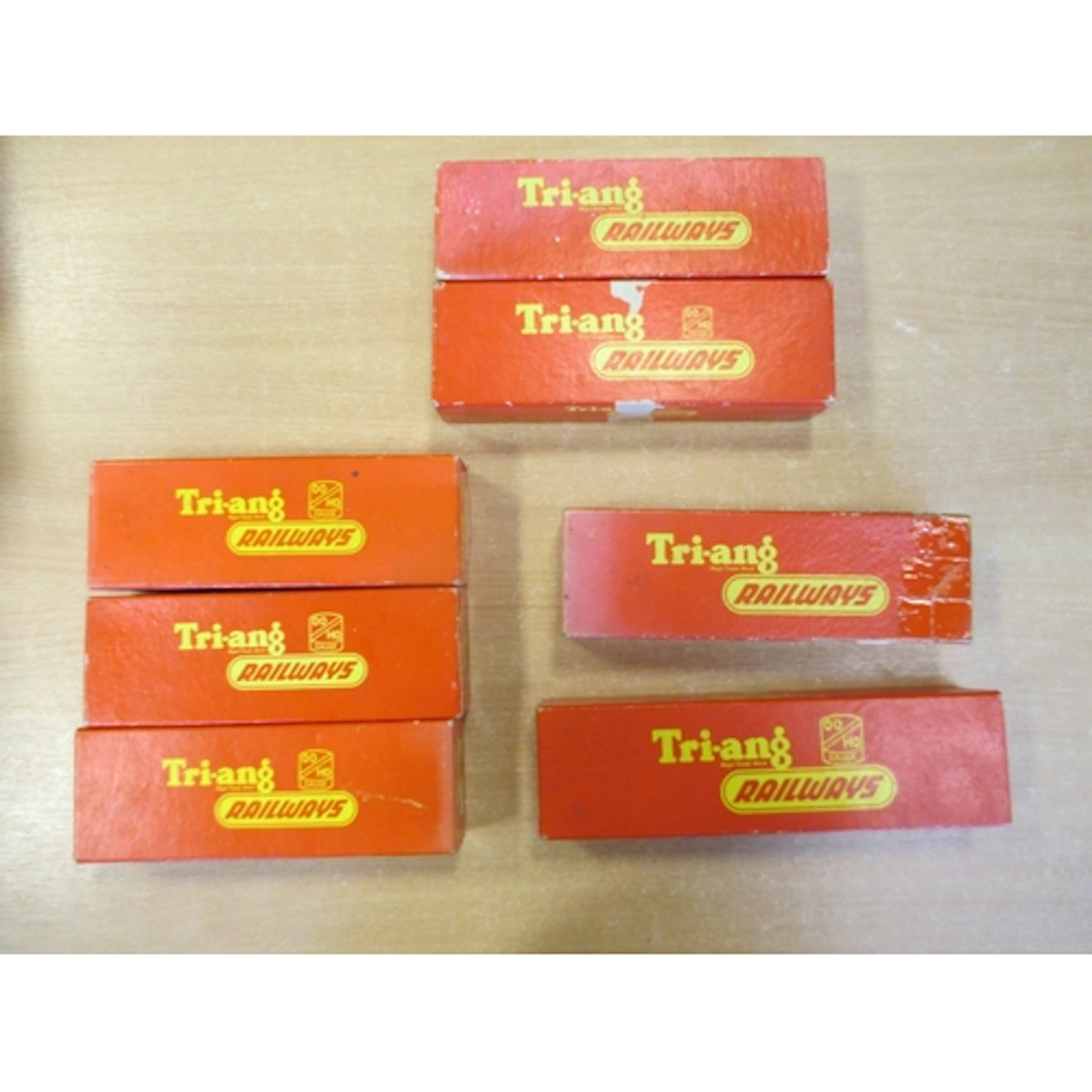 Hornby. Tri-ang OO/HO gauge range of locomotives generally v...