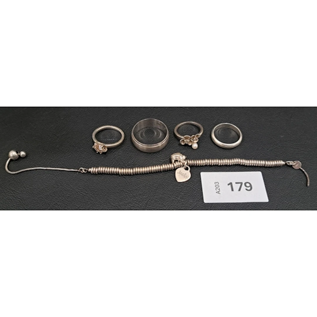 FIVE PIECES OF SILVER JEWELLERY comprising a Thomas Sabo rin...
