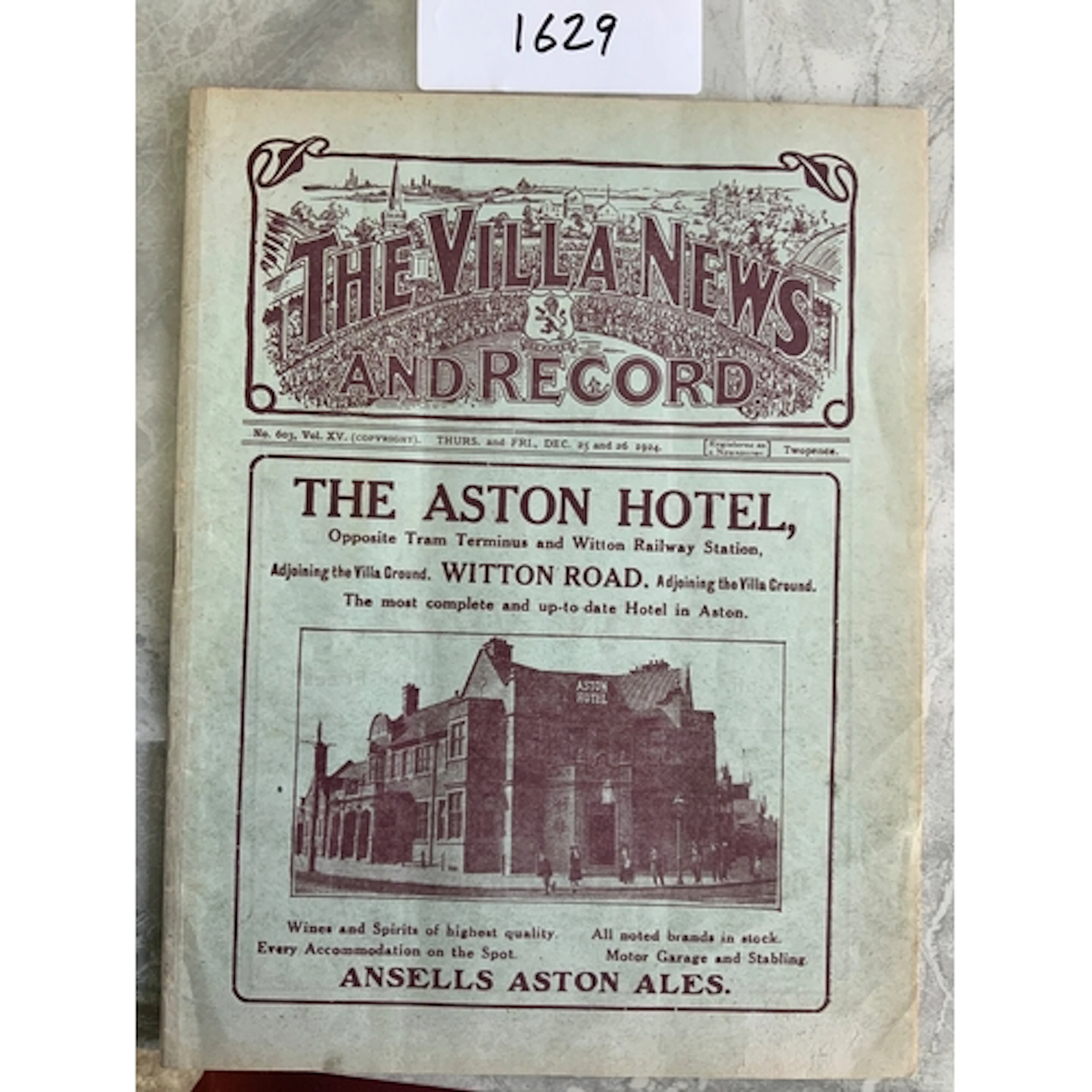 1924 - 1925 Aston Villa v Leeds United Football Programme: E...