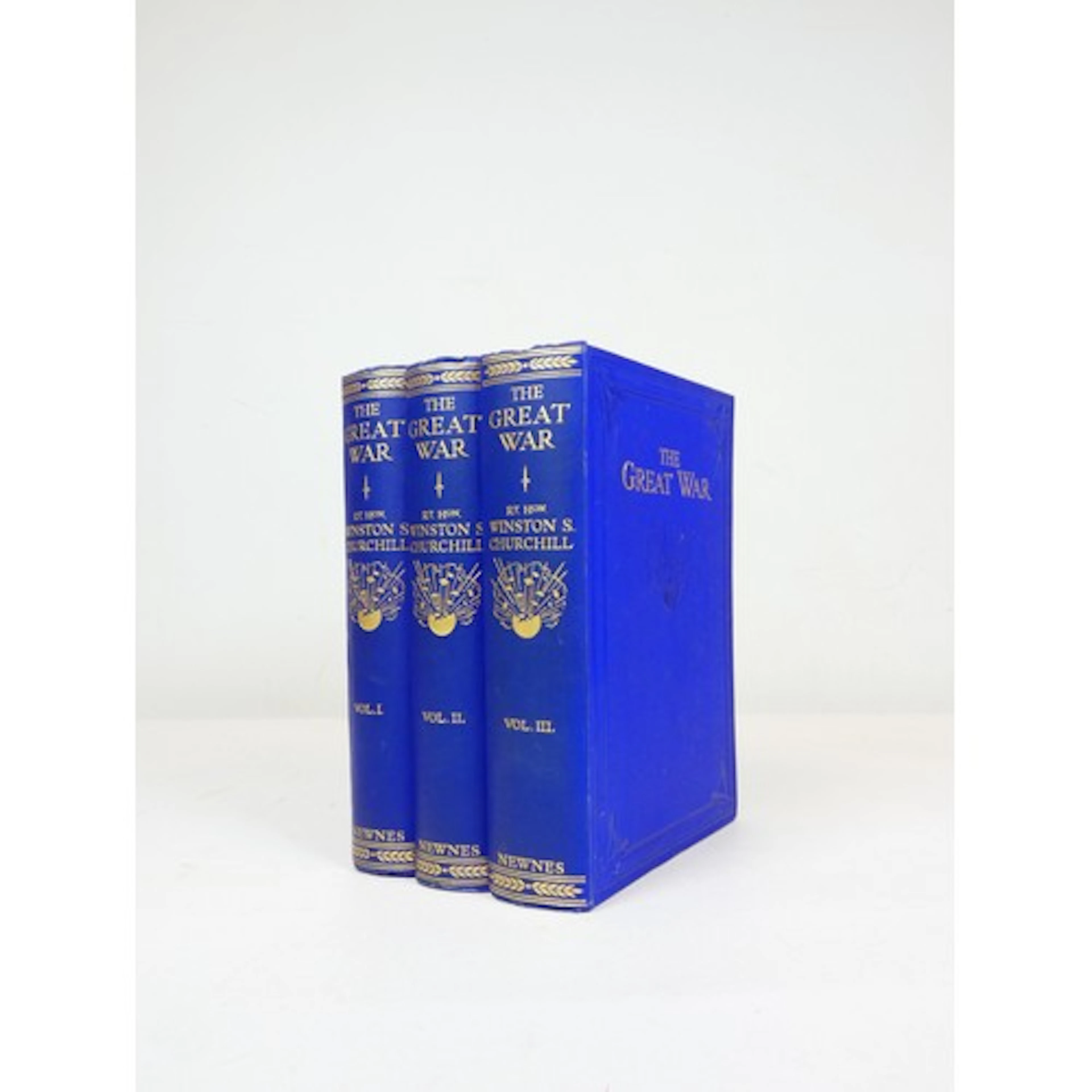 CHURCHILL W. S. The Great War. 3 vols. Illus. & maps. O...