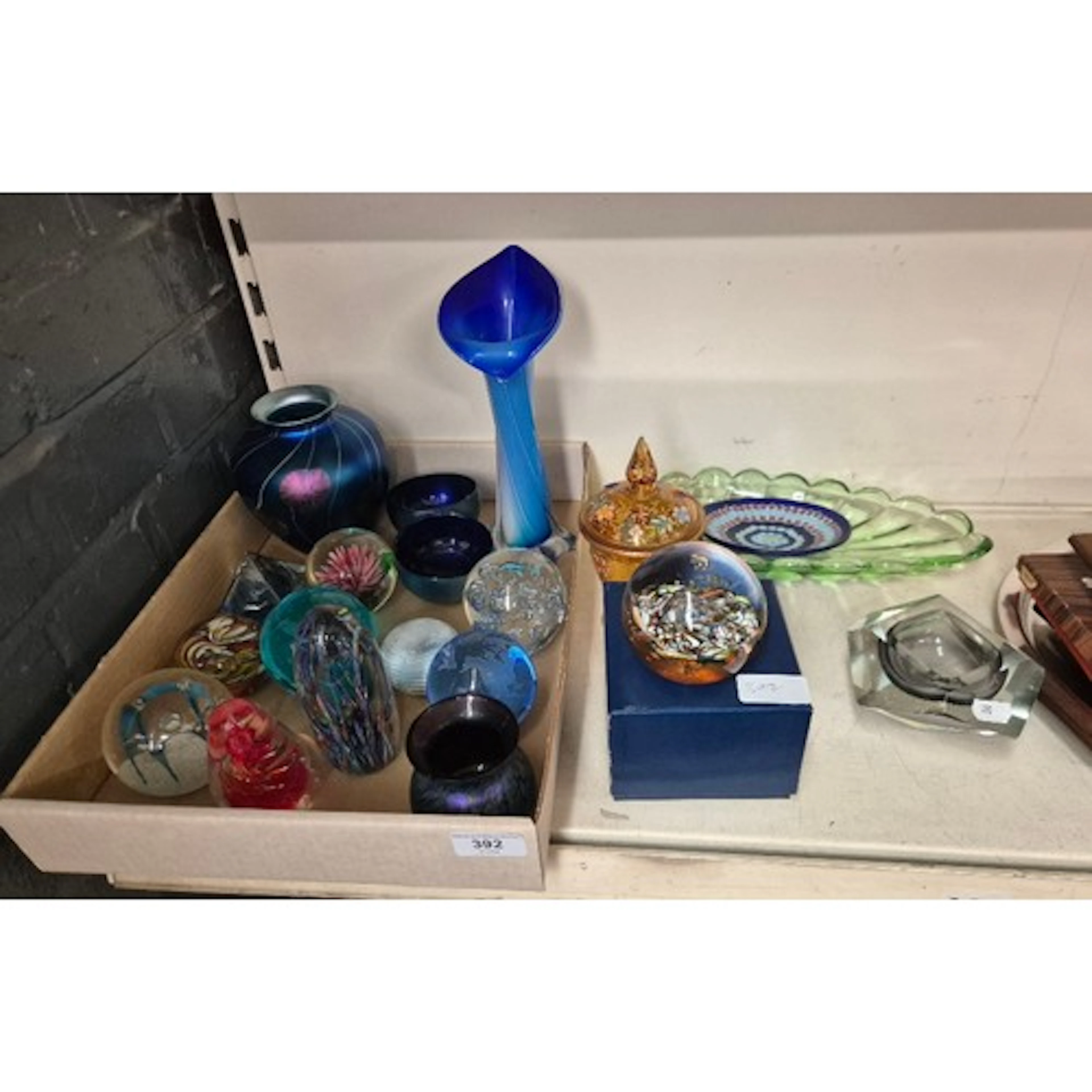 A collection of glass ware to include Okra iridescent vase a...